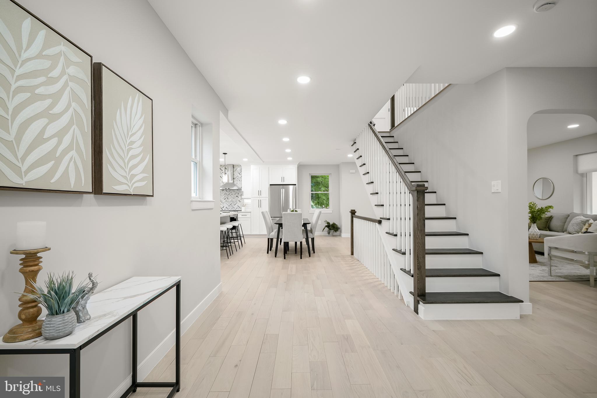 SARATOGA VILLAGE - Residential