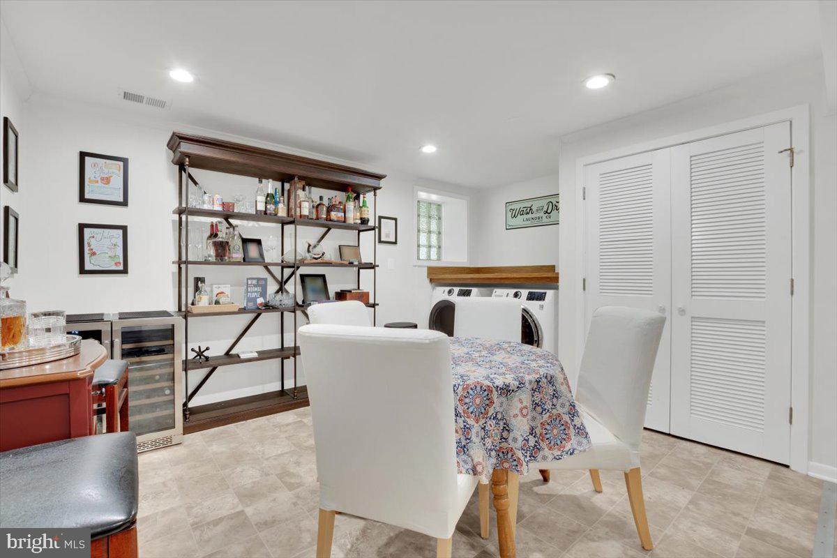 ROSE HILL FARMS - Residential