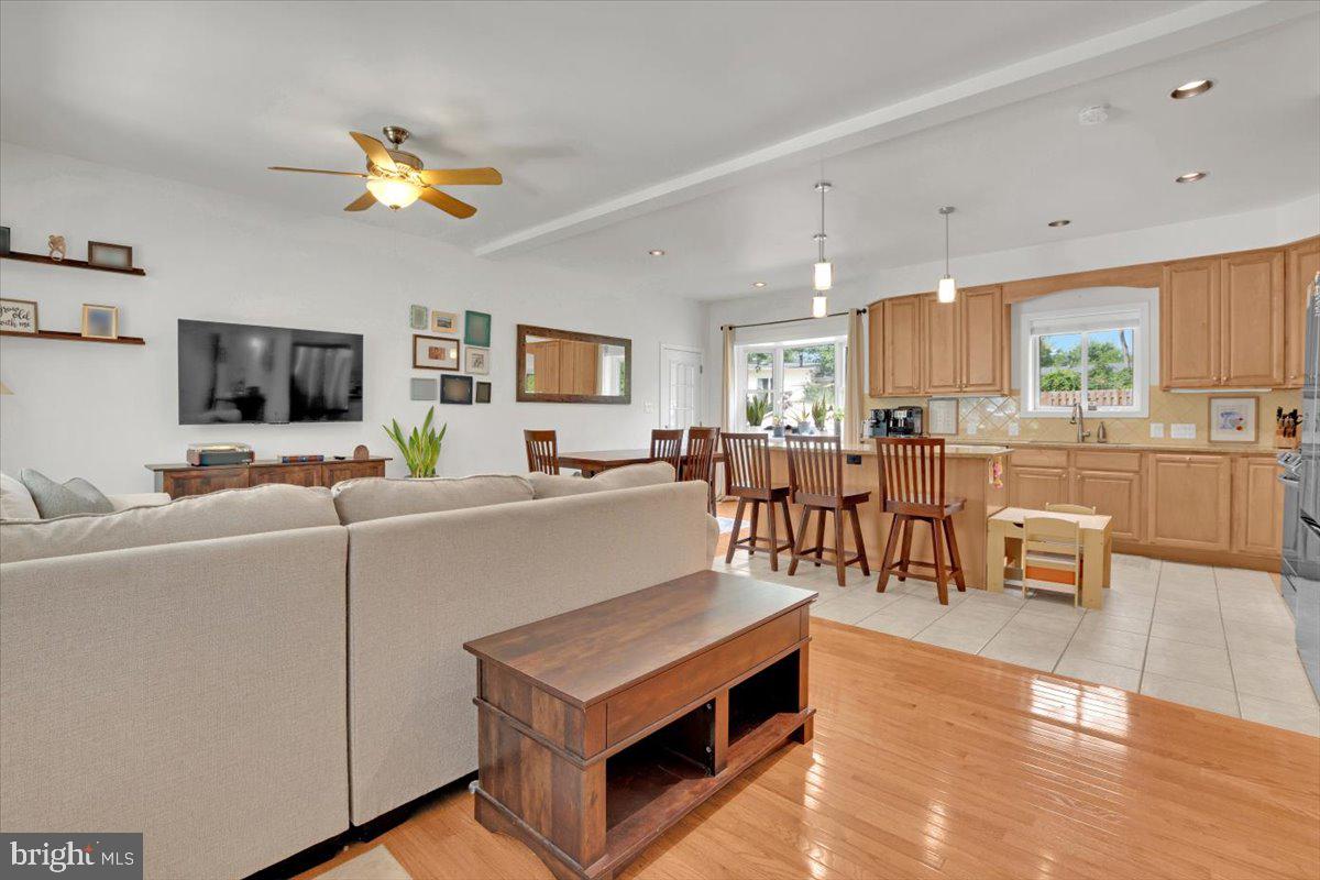 ROSE HILL FARMS - Residential