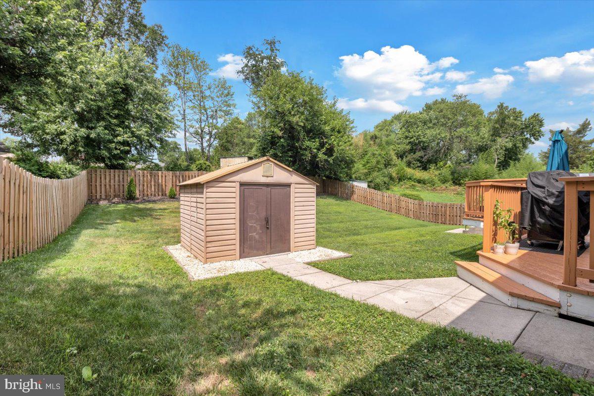 ROSE HILL FARMS - Residential