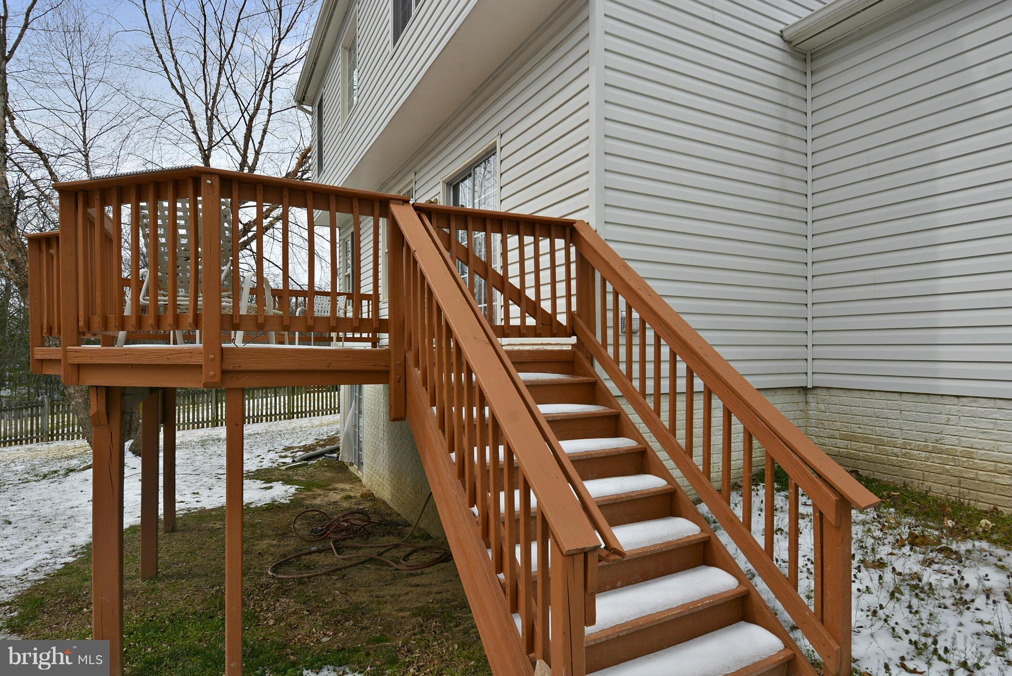 NEWPORT - Residential Lease