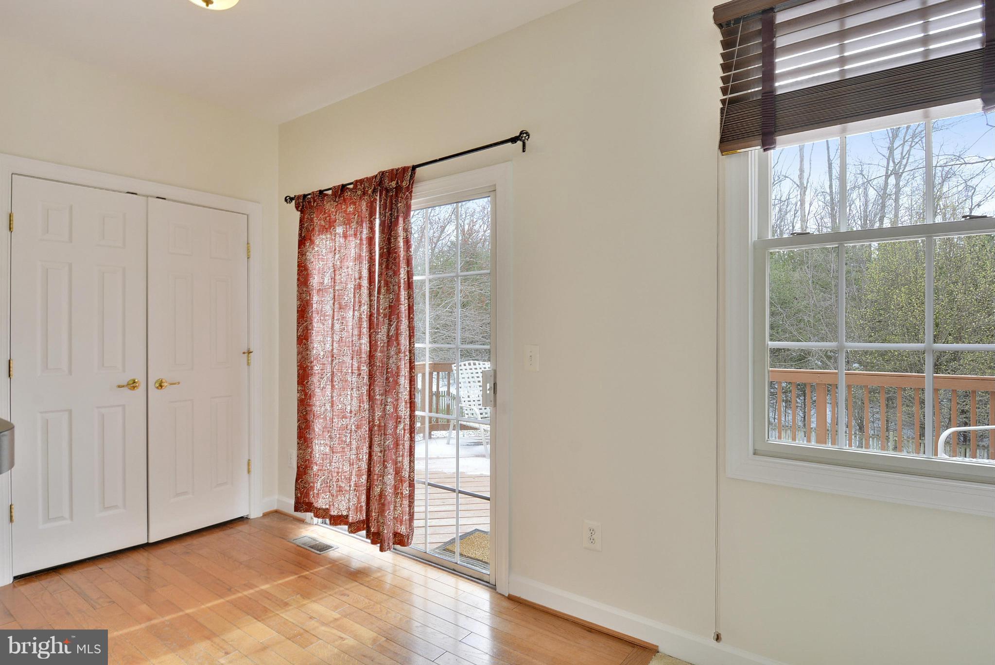 NEWPORT - Residential Lease