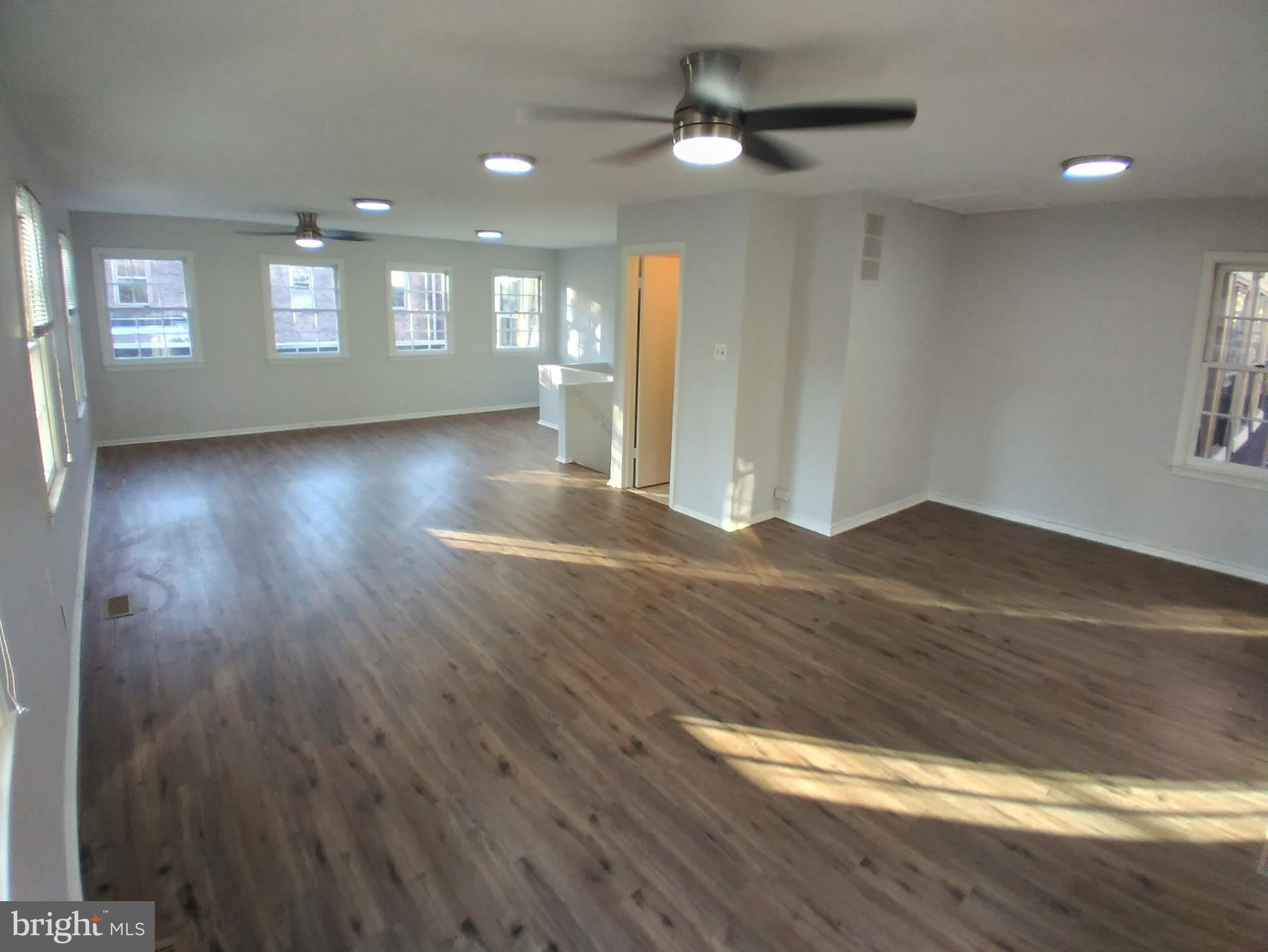 5301 LANGSTON BLVD 3