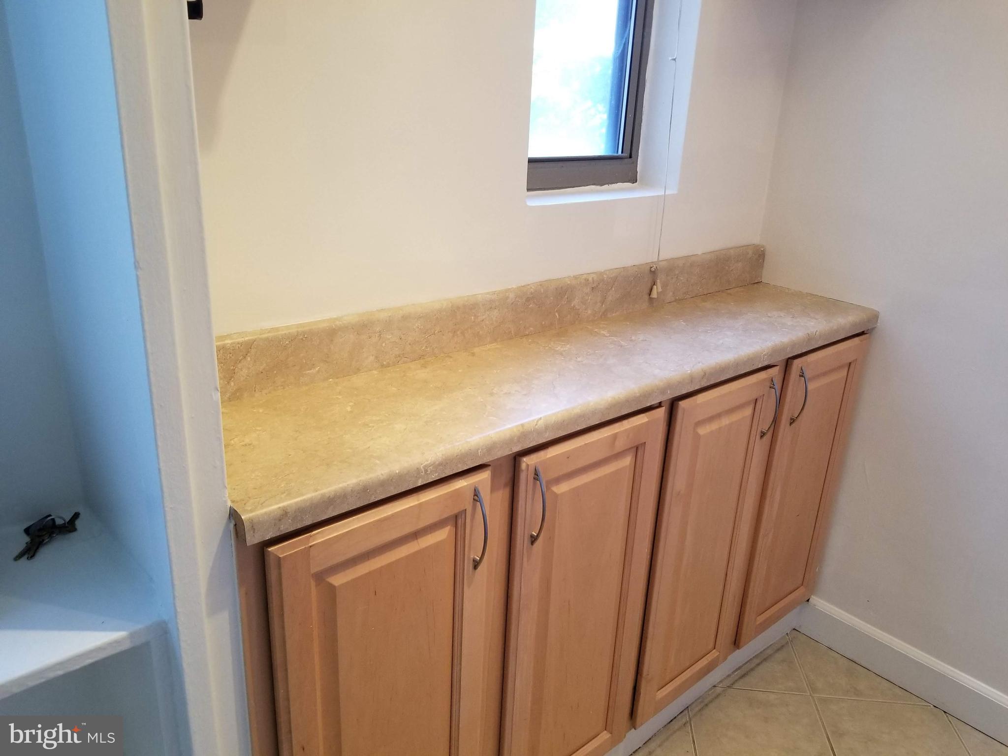 RIVER PLACE - Residential Lease