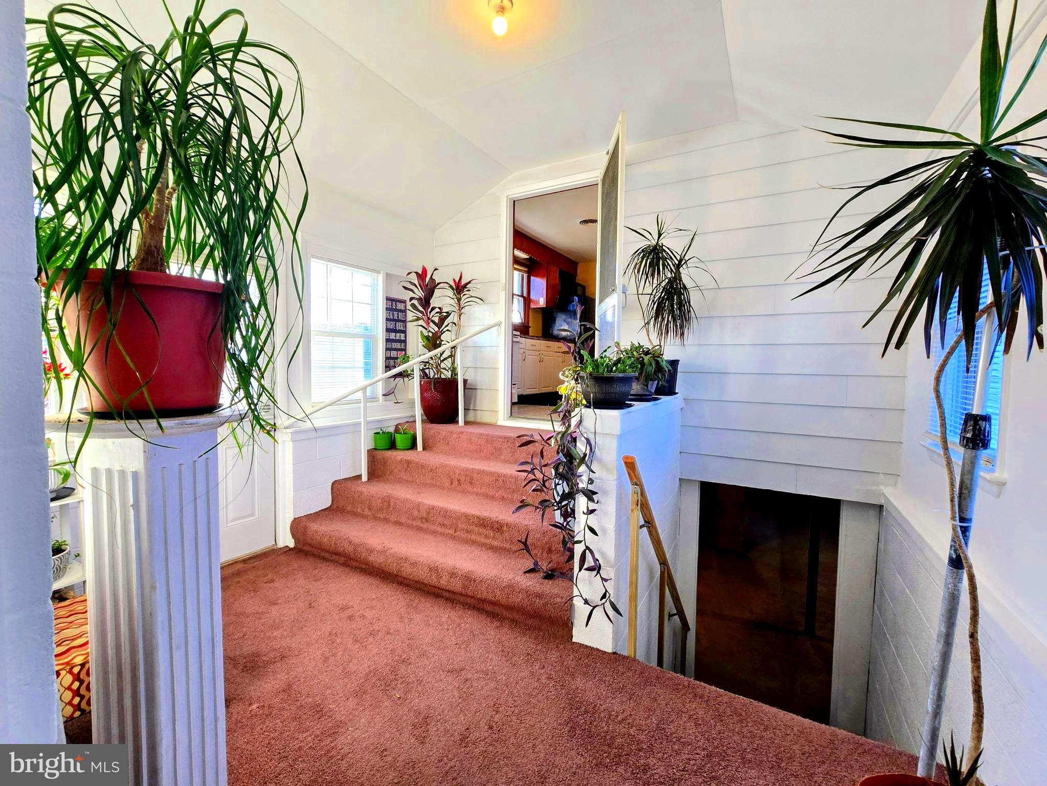 8445 N OLD STATE ROAD