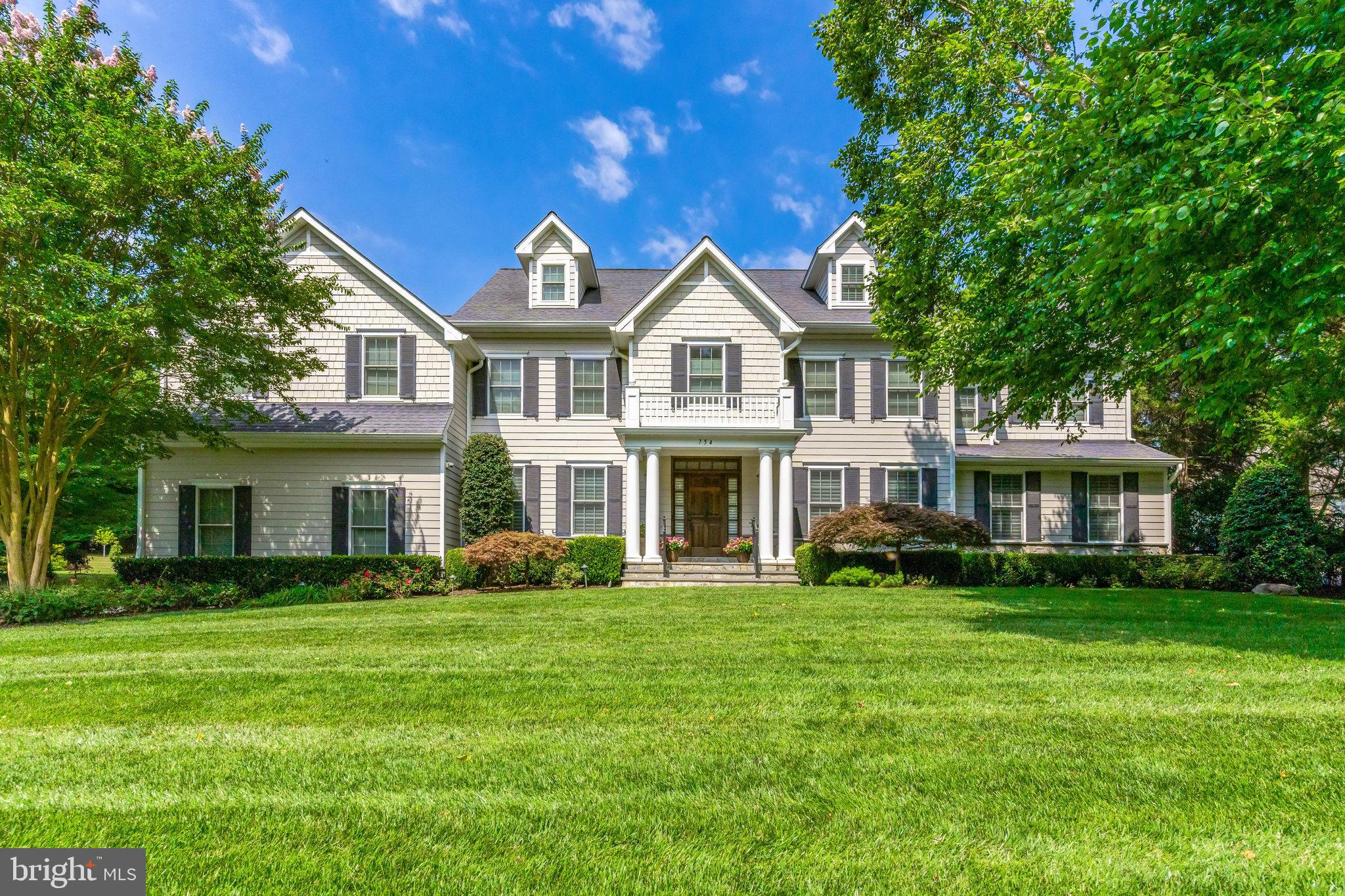 GREEN ACRES - Residential