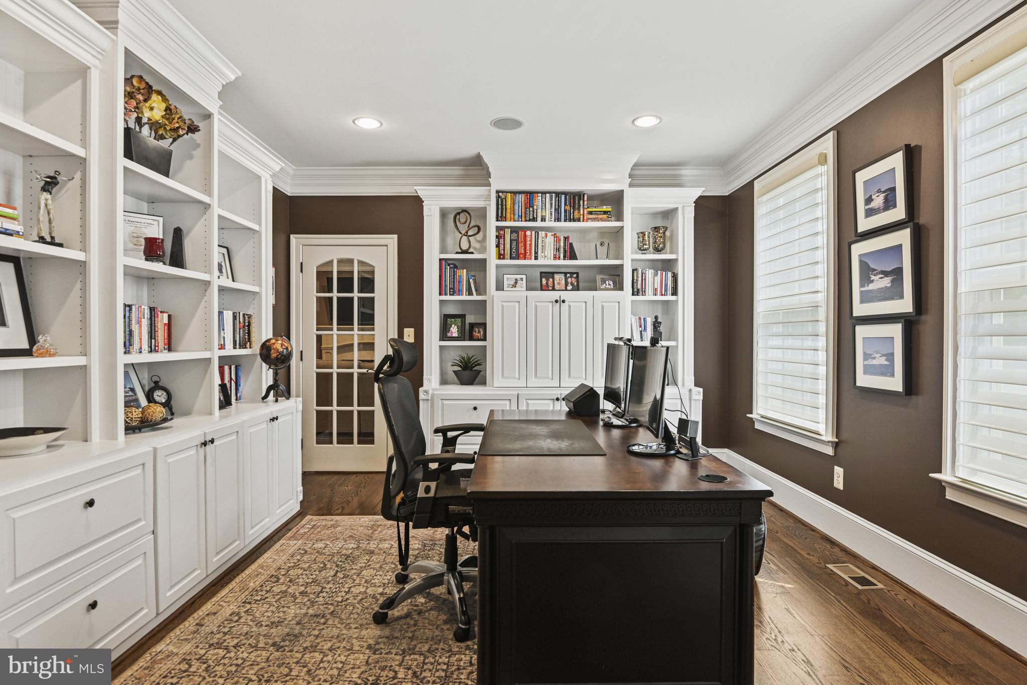 GREEN ACRES - Residential