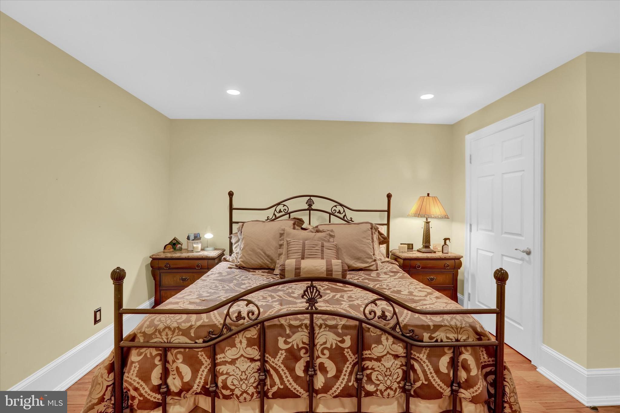 DOLINGTON ESTATES - Residential