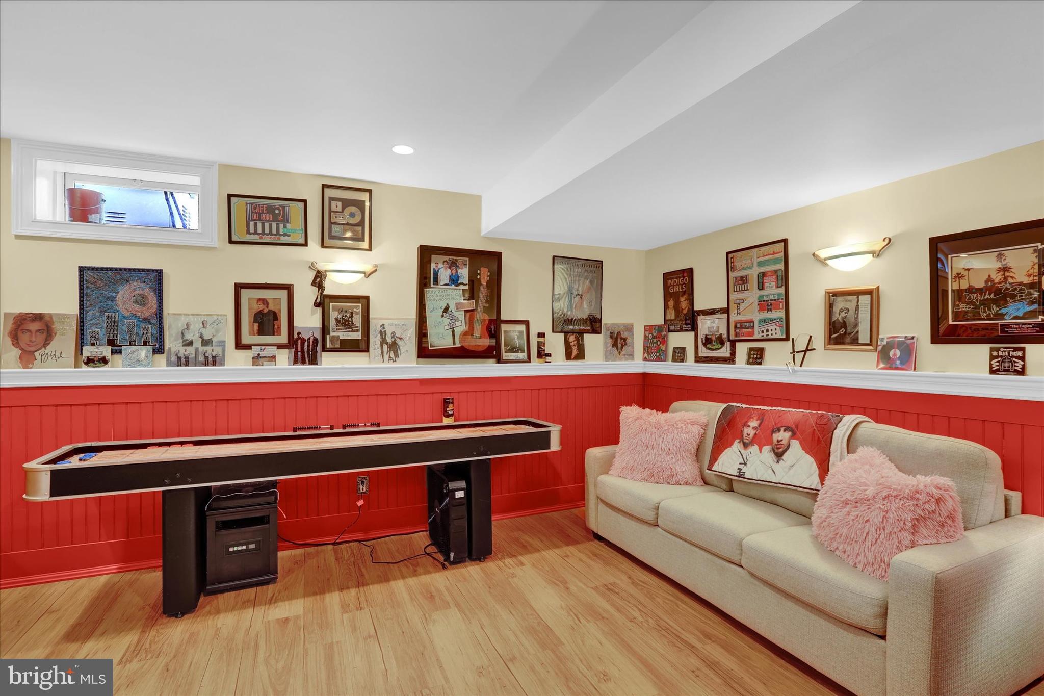 DOLINGTON ESTATES - Residential