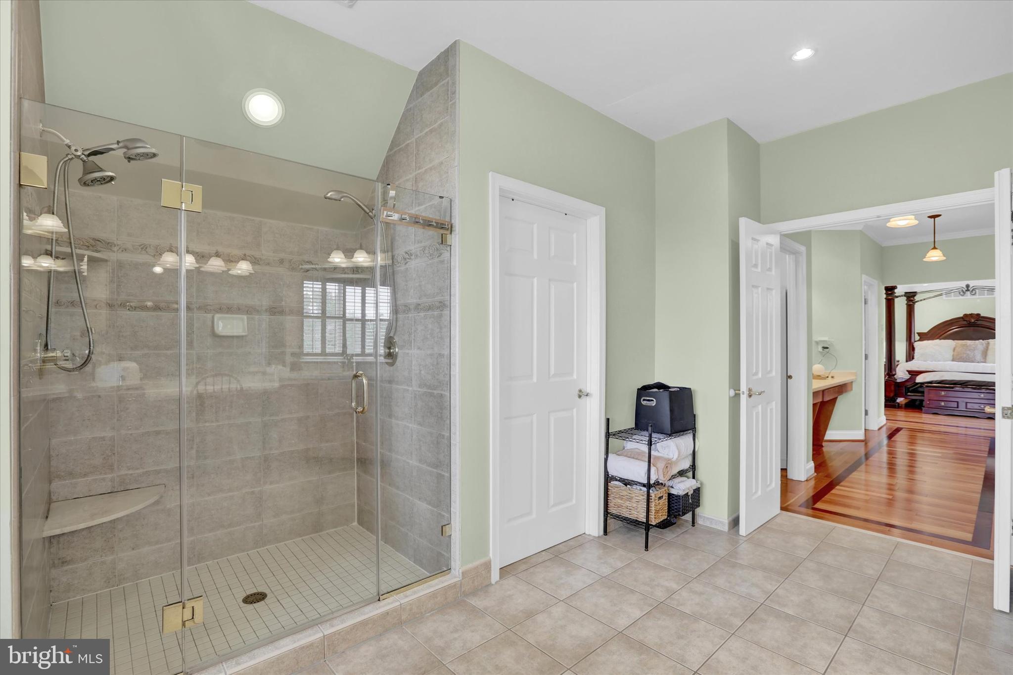 DOLINGTON ESTATES - Residential