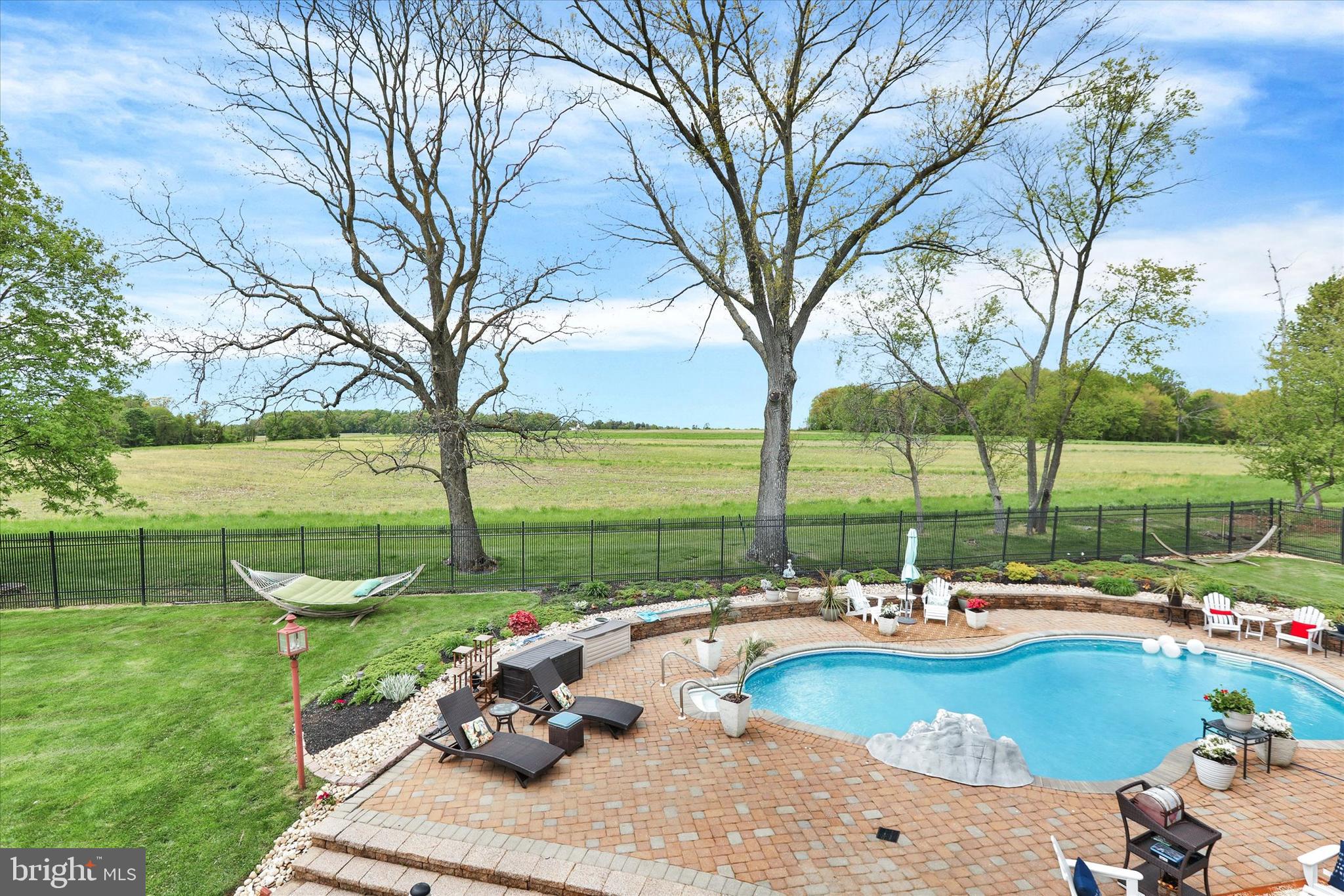 DOLINGTON ESTATES - Residential