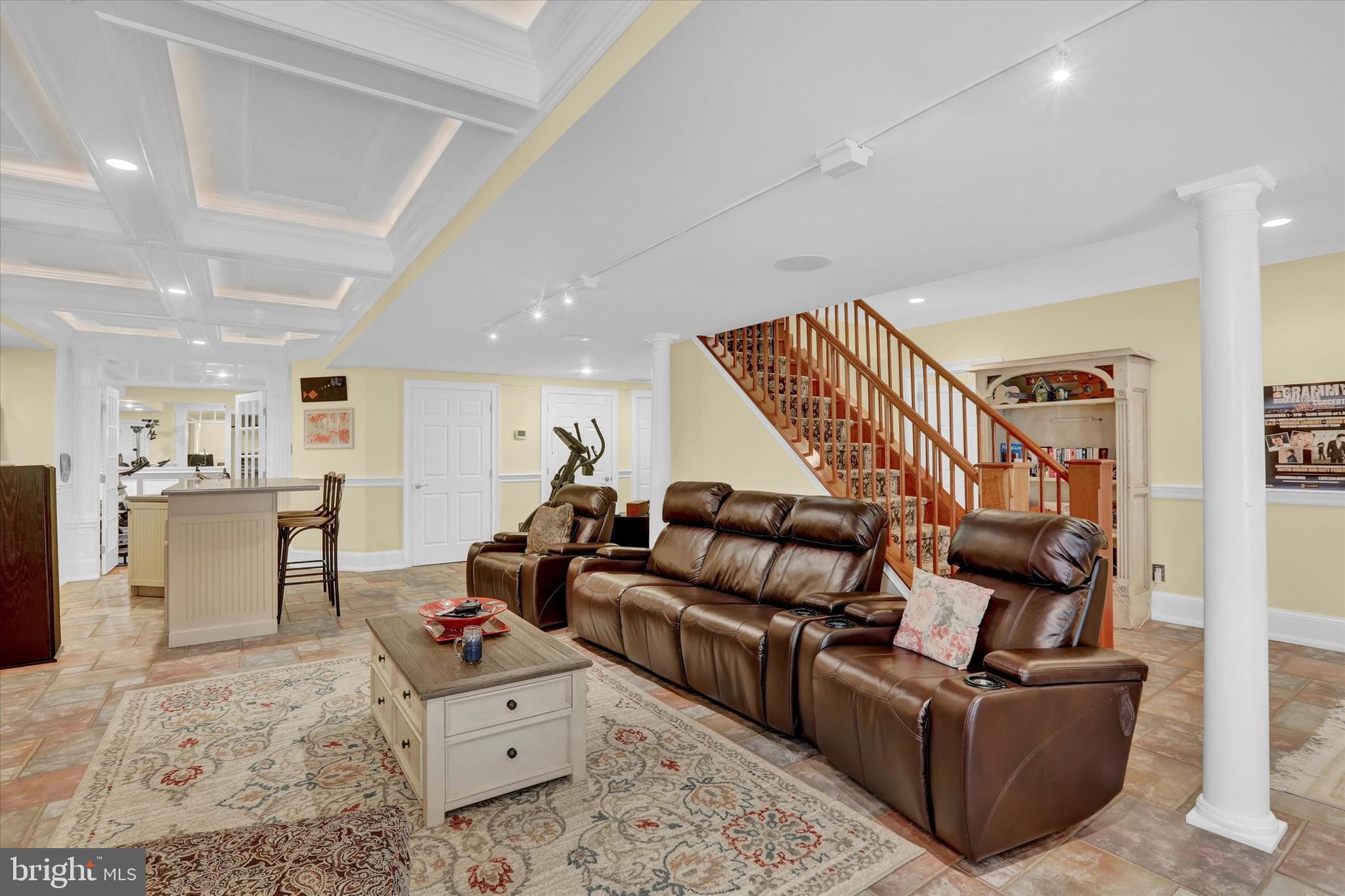 DOLINGTON ESTATES - Residential