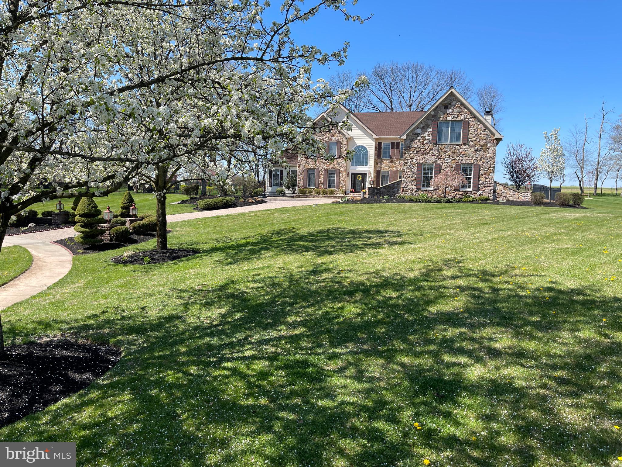 DOLINGTON ESTATES - Residential