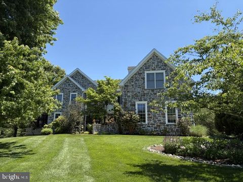 Homes For Sale - 1670 Royal Berkshire Circle<br/> Chester County, WEST CHESTER, PA 19380