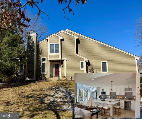 2804 PENNYPOND LANE N ANNAPOLIS MD 21401