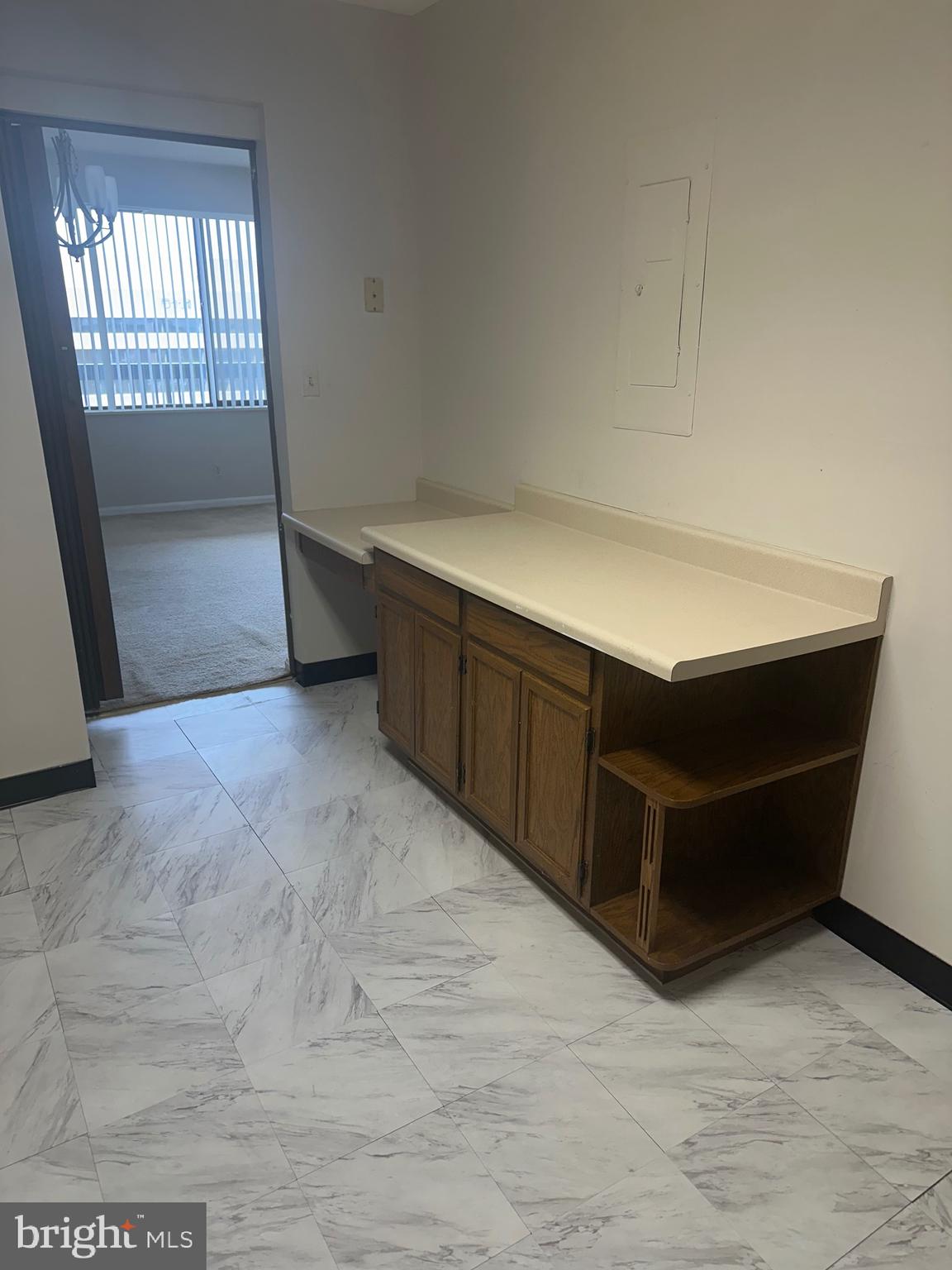 SKYLINE HOUSE - Residential