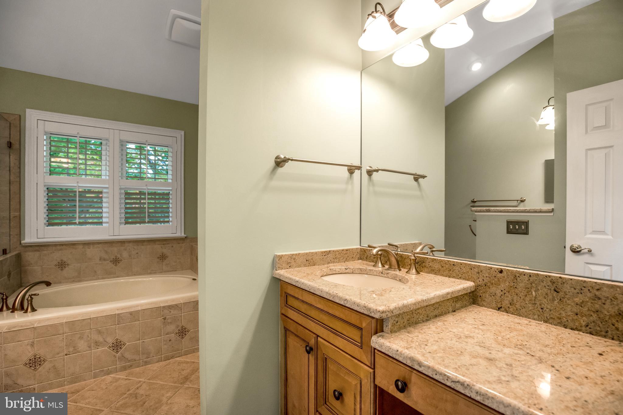 HASTINGS HUNT - Residential