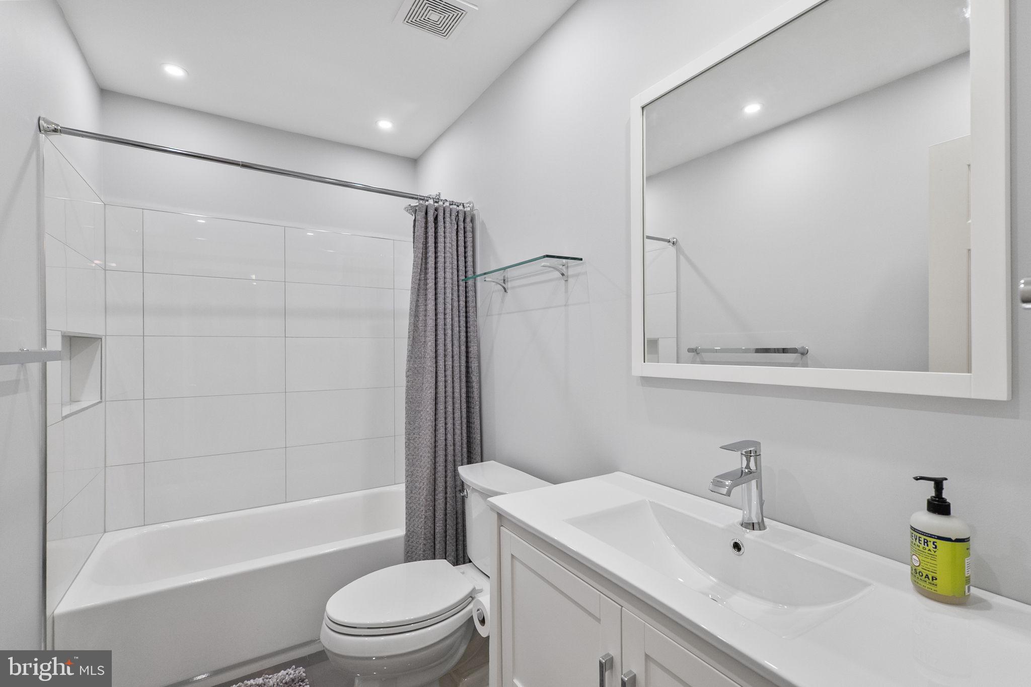 SAYBROOKE - Residential