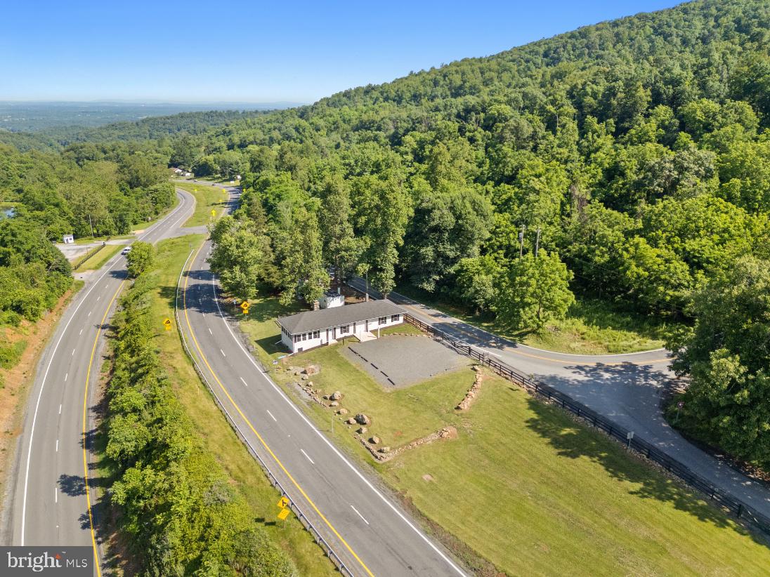 22540 BLUE RIDGE MOUNTAIN ROAD