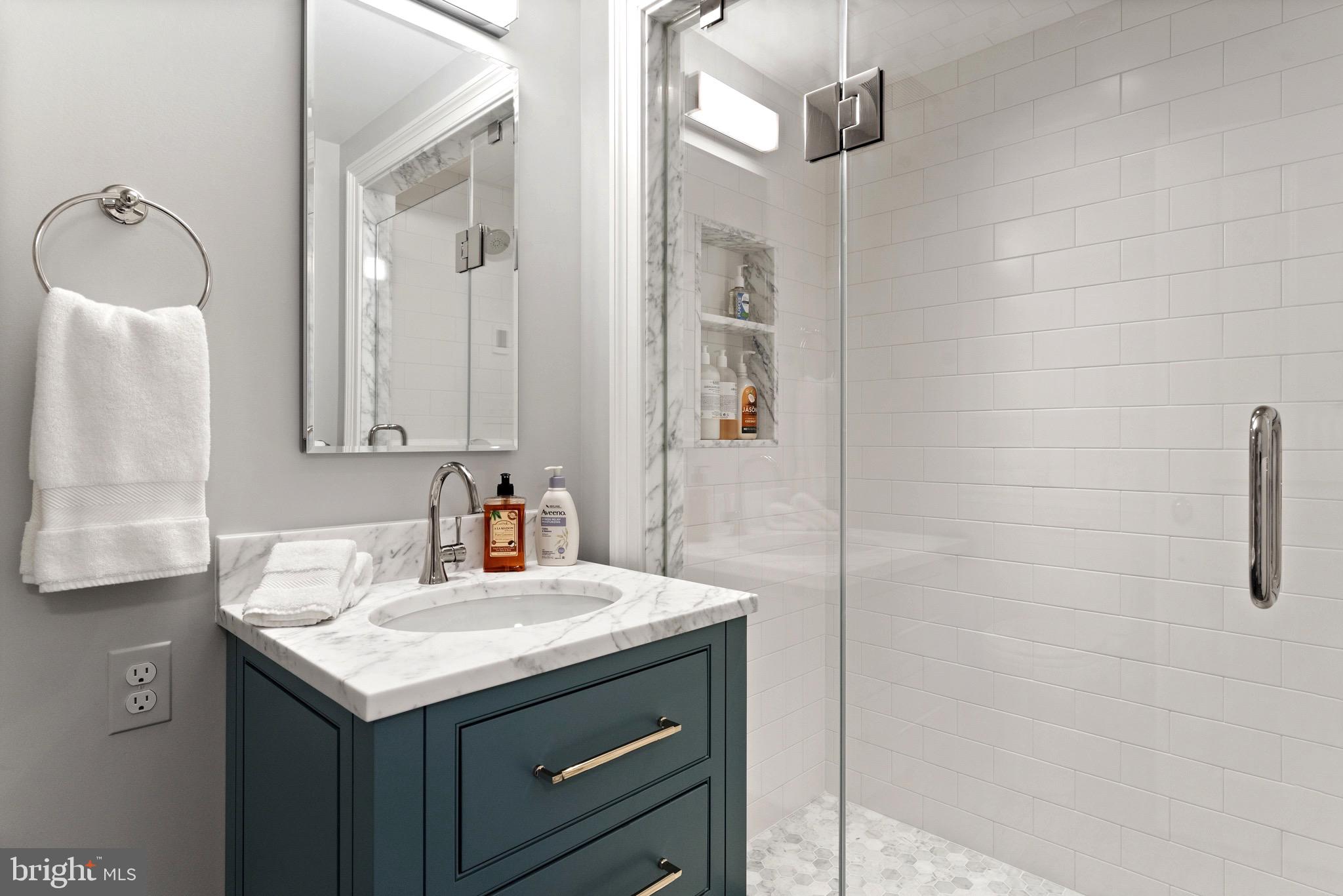 HISTORIC DISTRICT - Residential