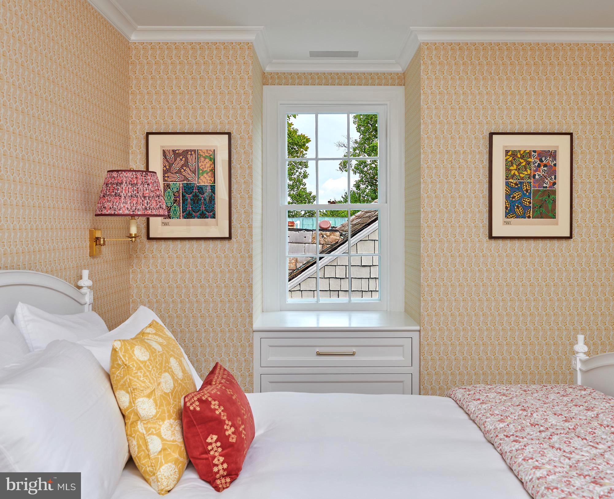 HISTORIC DISTRICT - Residential