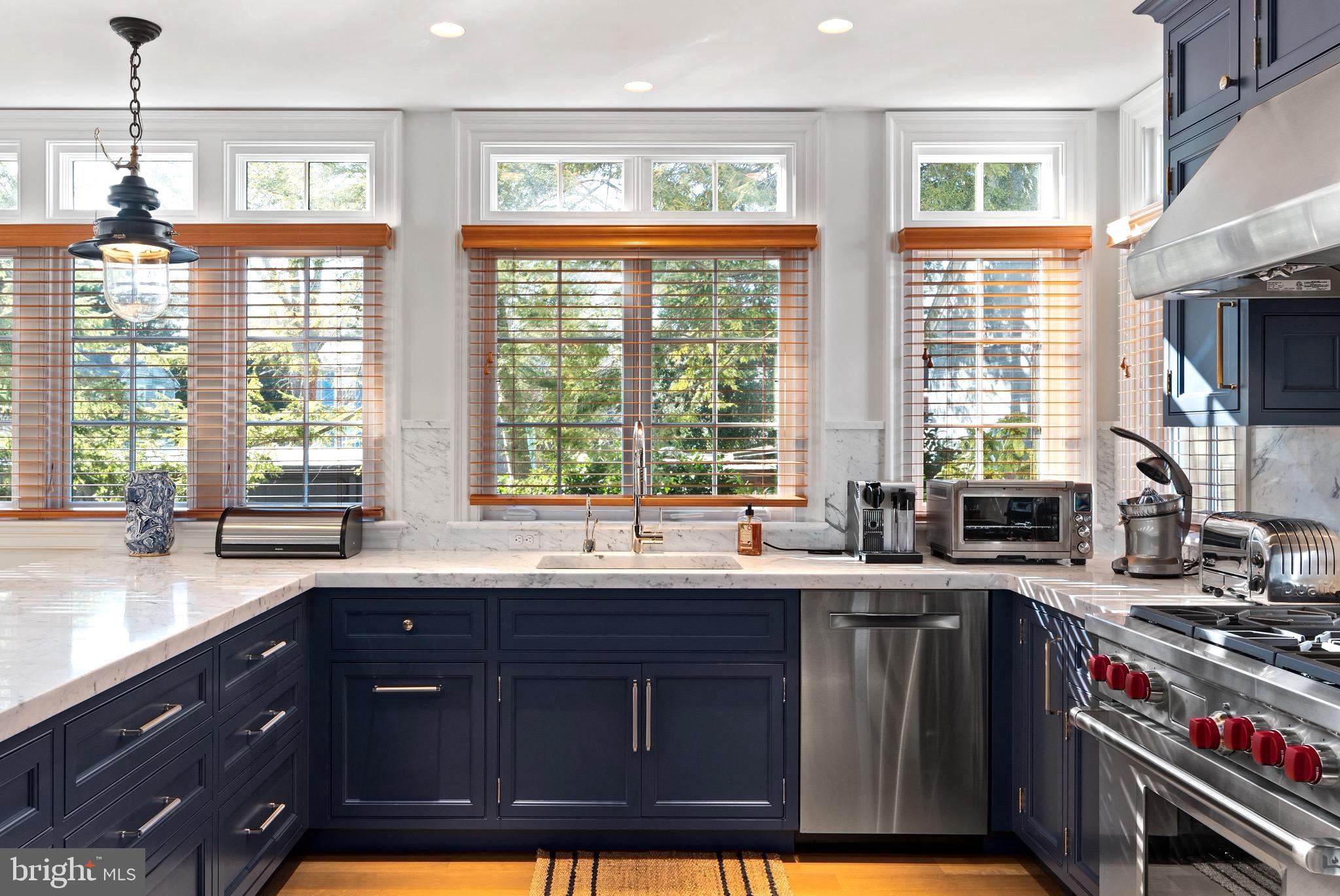 HISTORIC DISTRICT - Residential