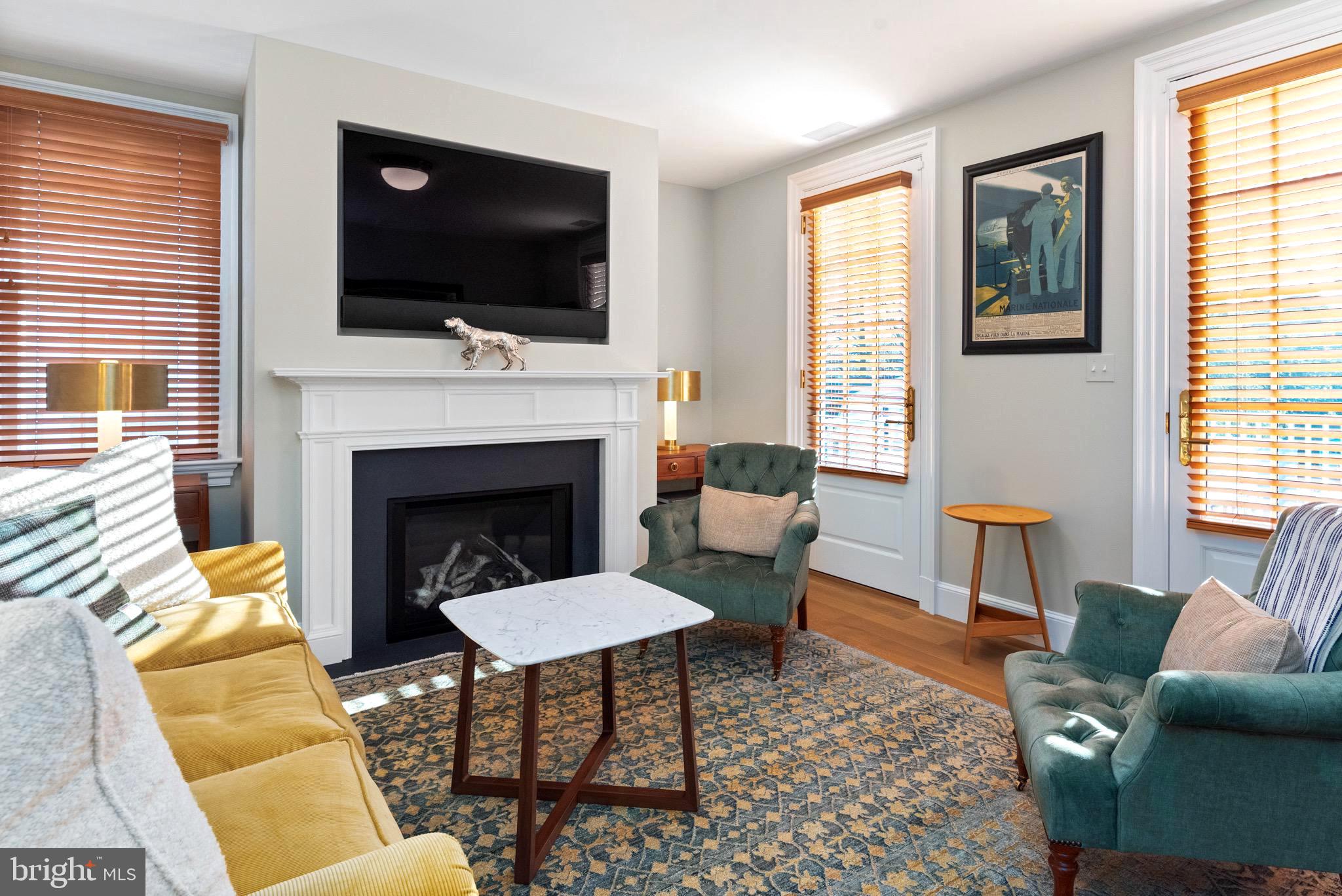 HISTORIC DISTRICT - Residential