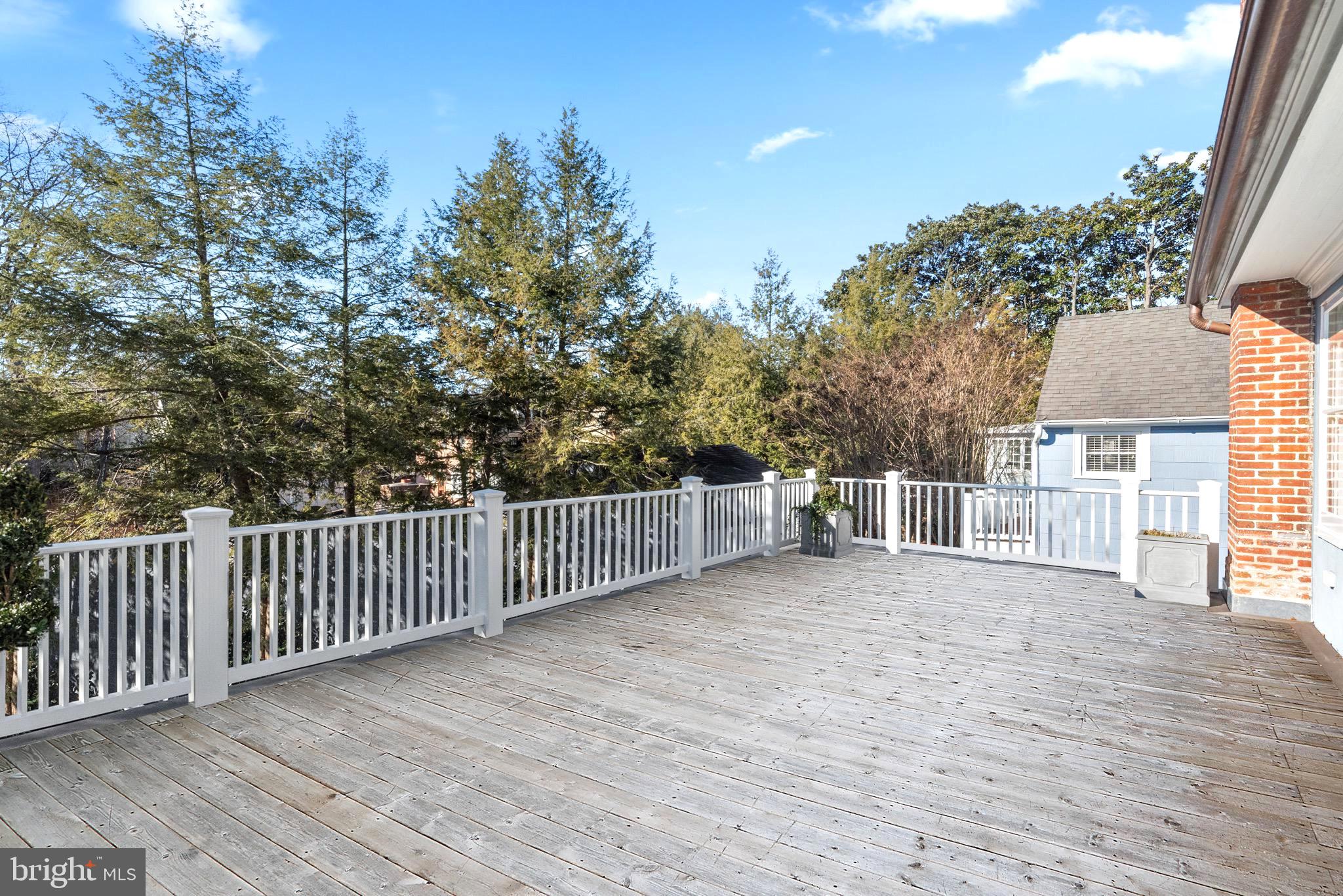 HISTORIC DISTRICT - Residential