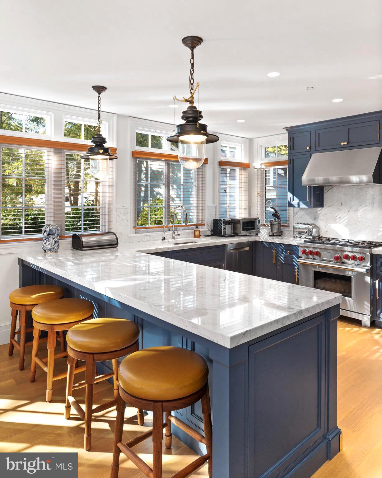 HISTORIC DISTRICT - Residential