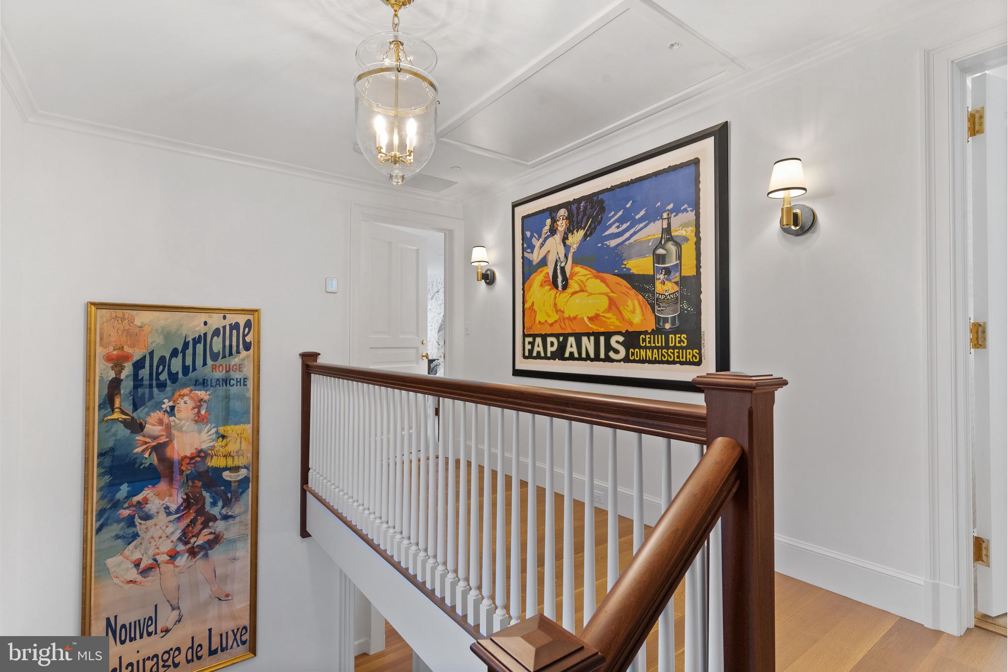 HISTORIC DISTRICT - Residential