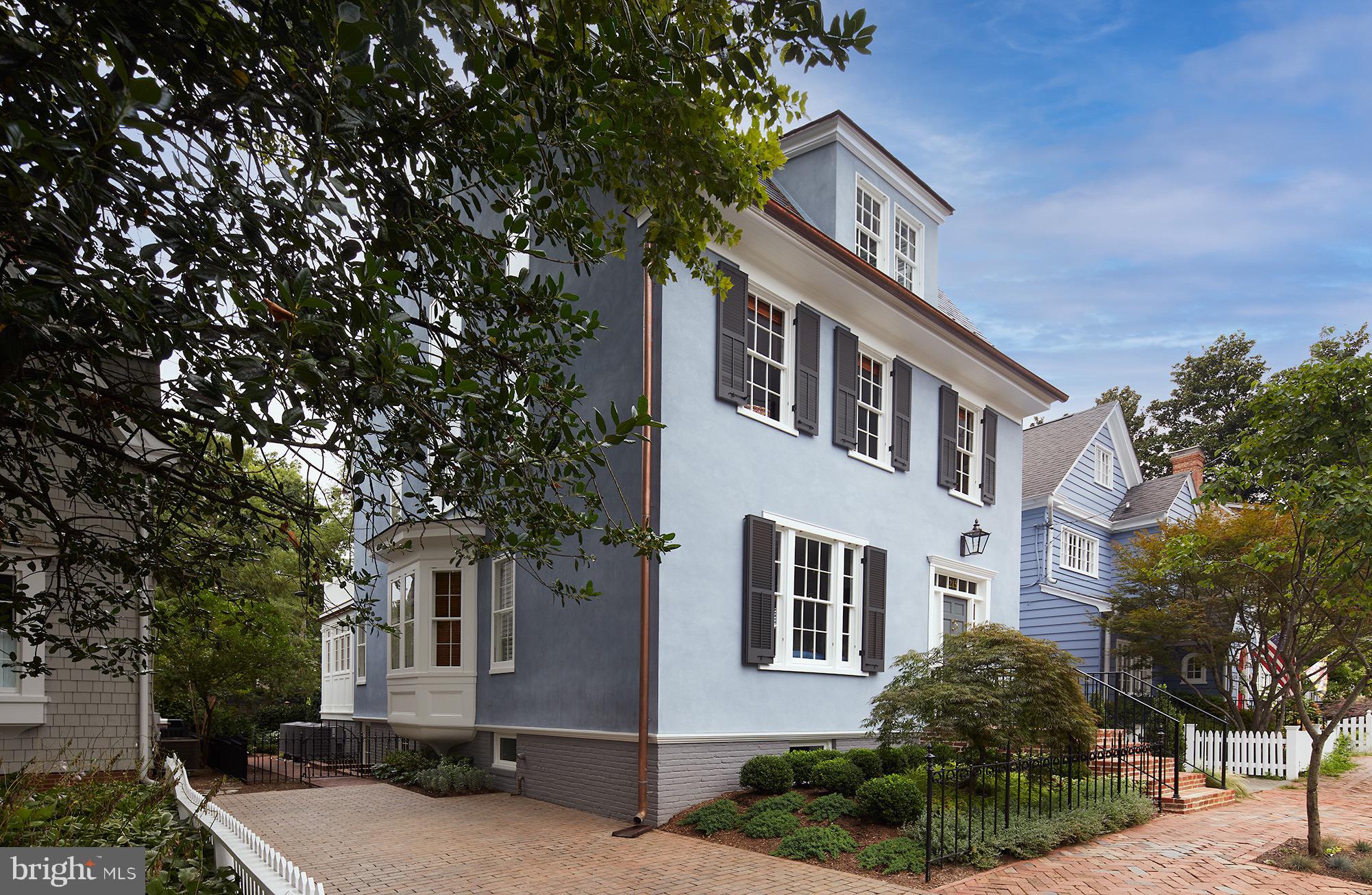 HISTORIC DISTRICT - Residential