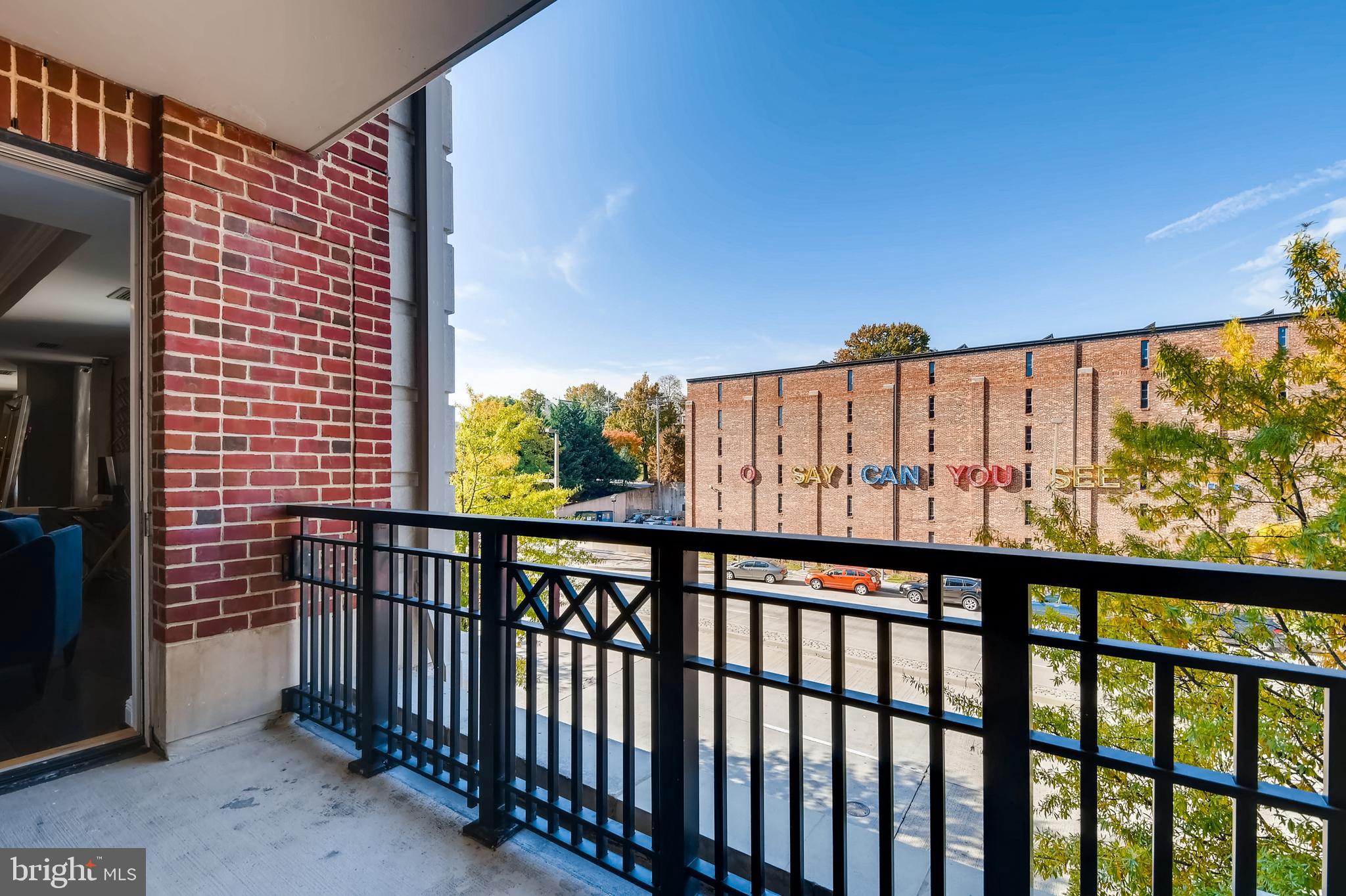 THE RITZ-CARLTON RESIDENCES - Residential