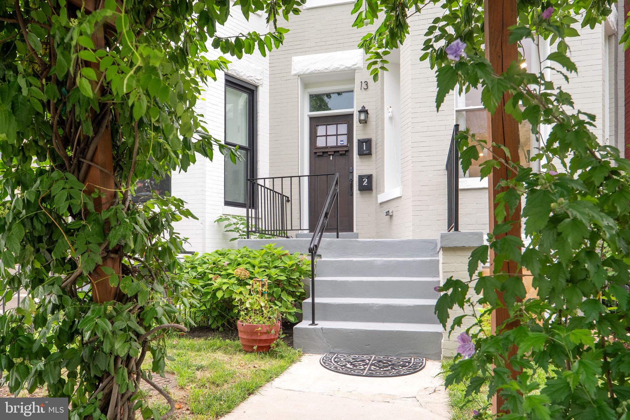 13 R STREET NE 1