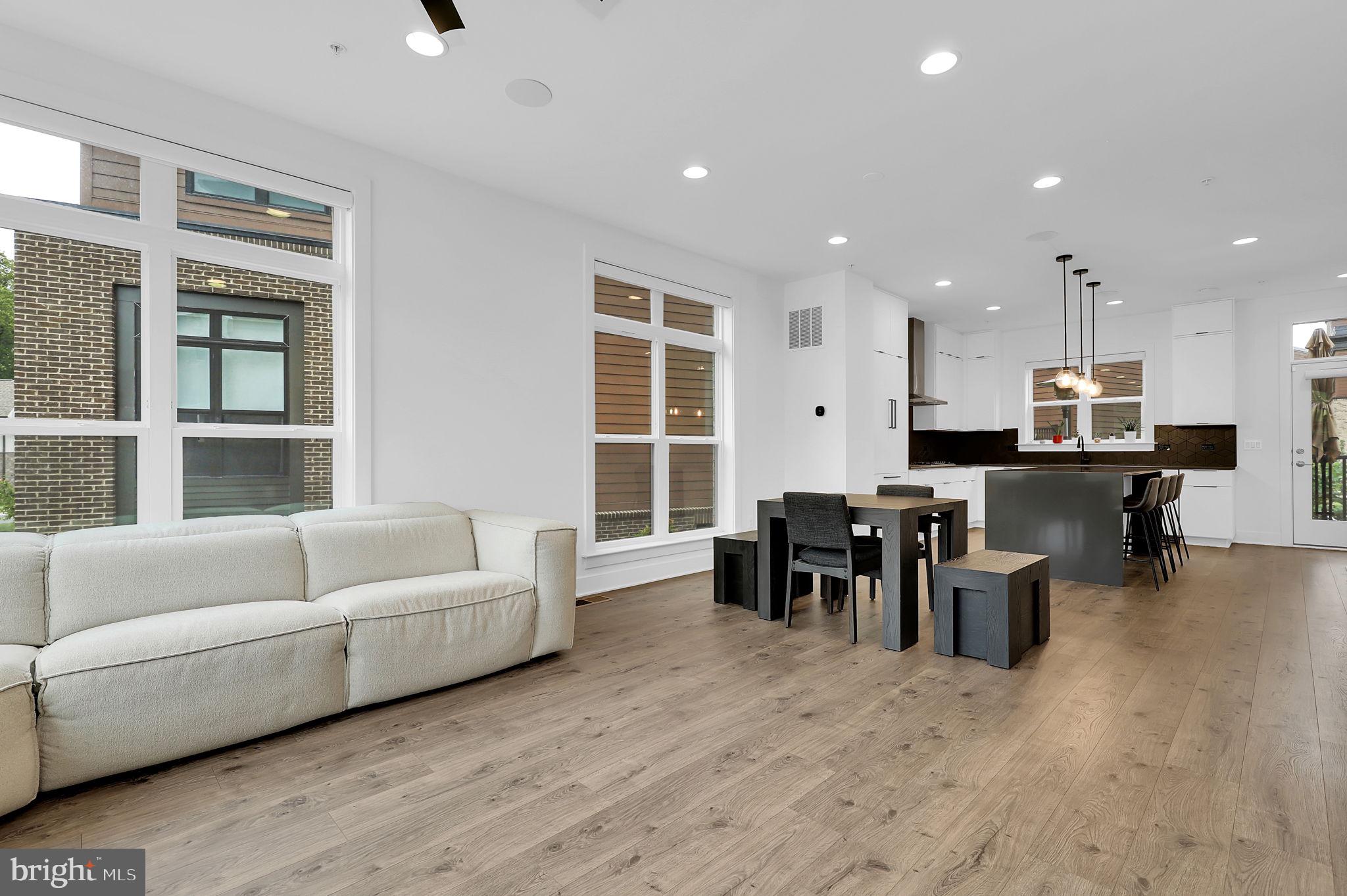 3112 ROYAL FERN PLACE
