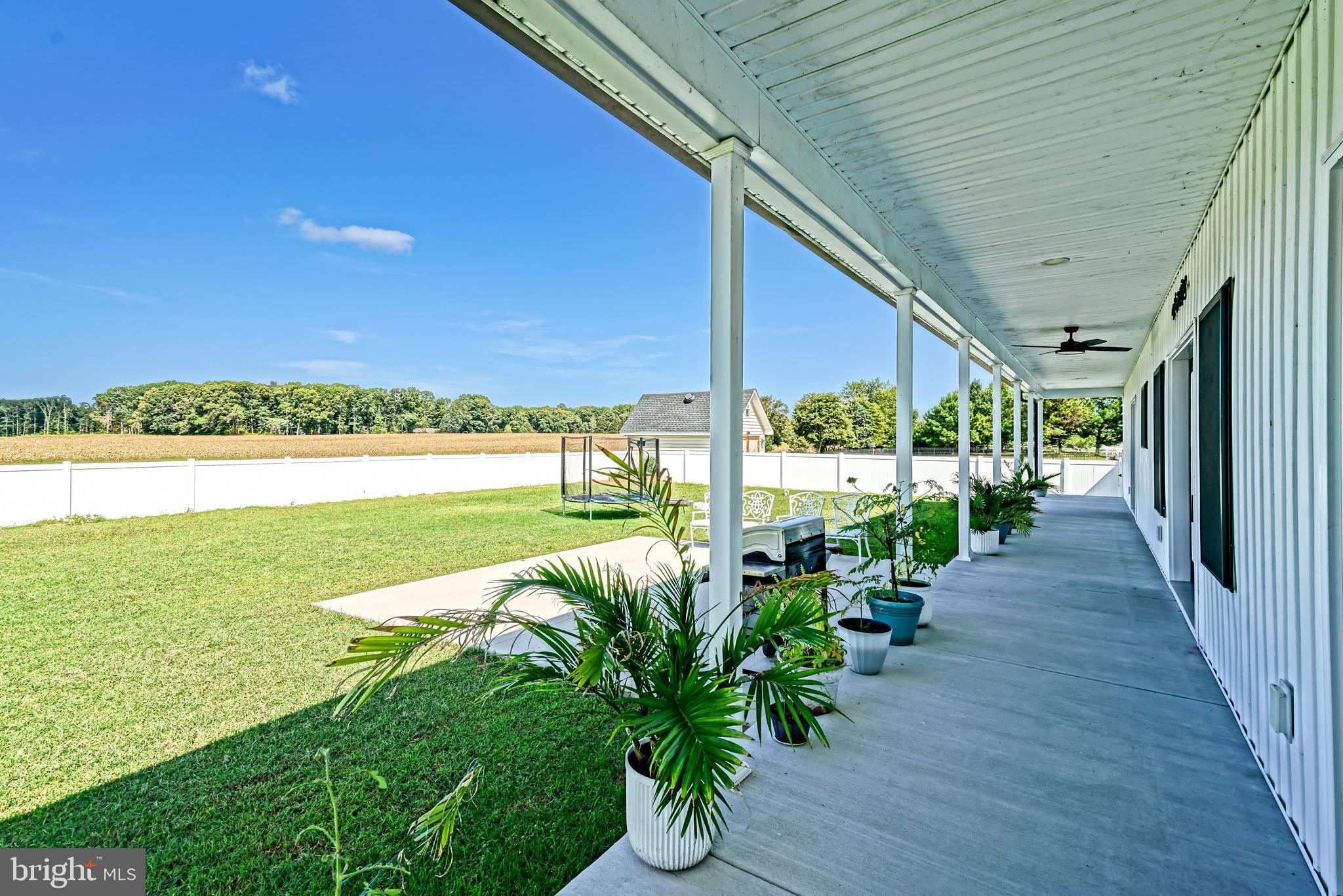 PINTAIL POINTE - Residential