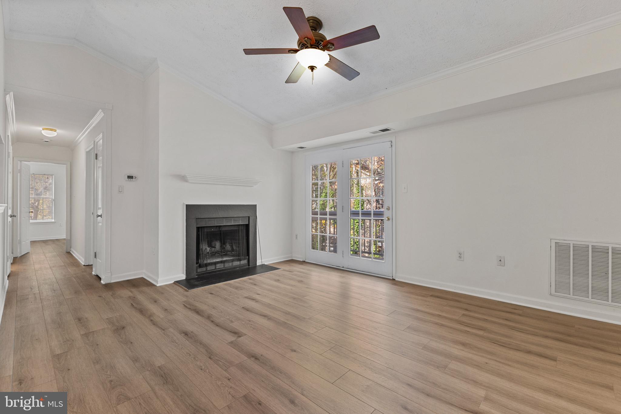 OLDE MILL - Residential Lease