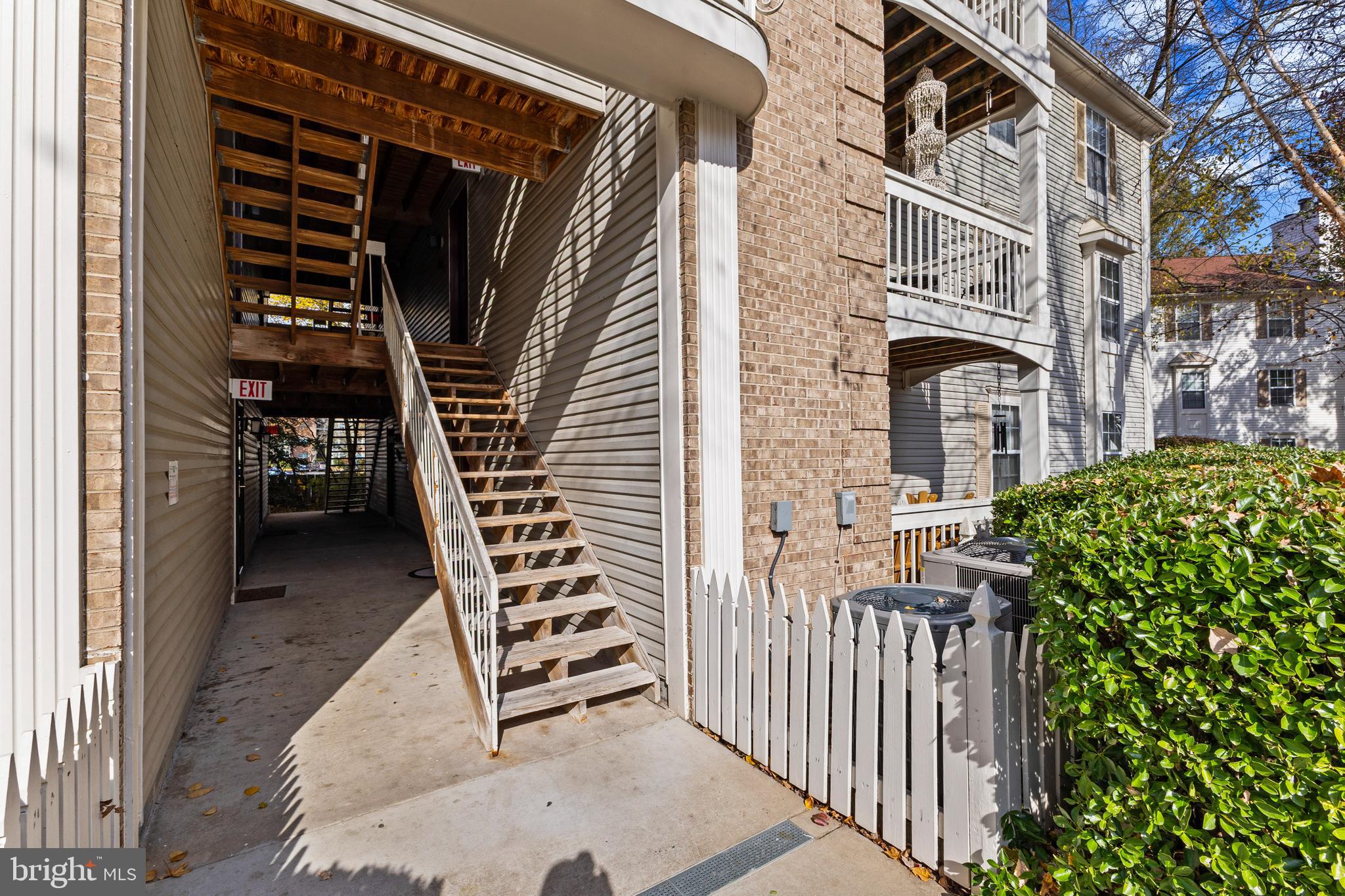 OLDE MILL - Residential Lease