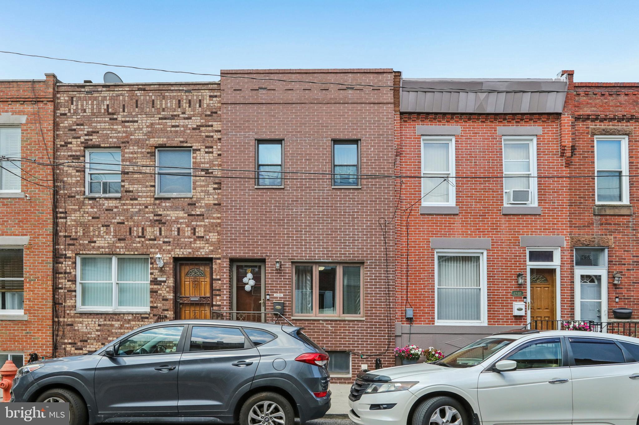 GIRARD ESTATES - Residential