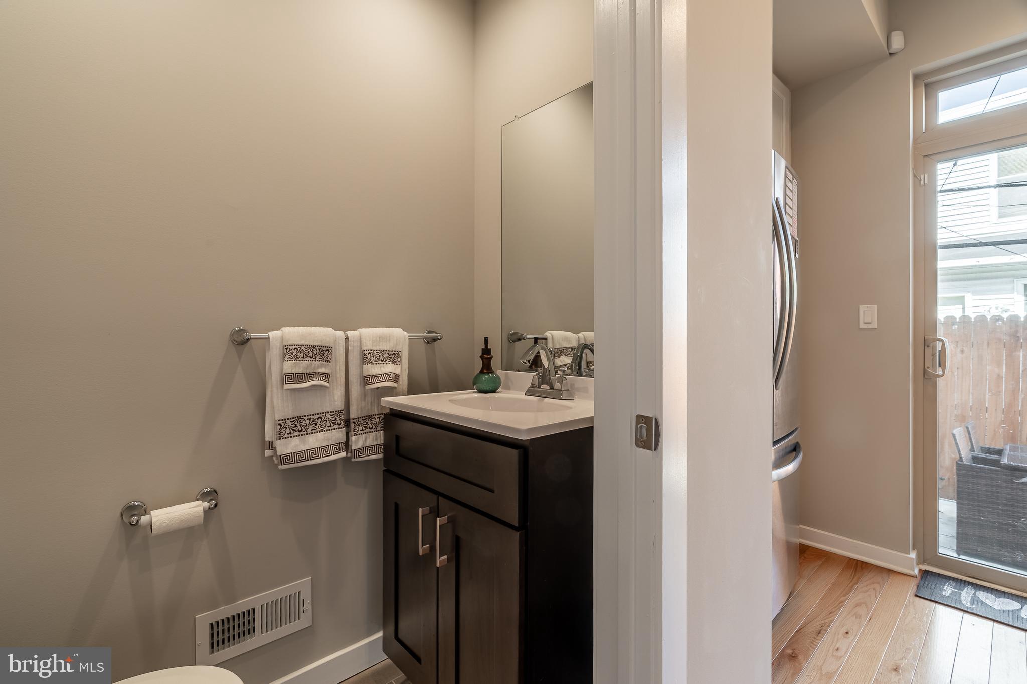 POINT BREEZE - Residential