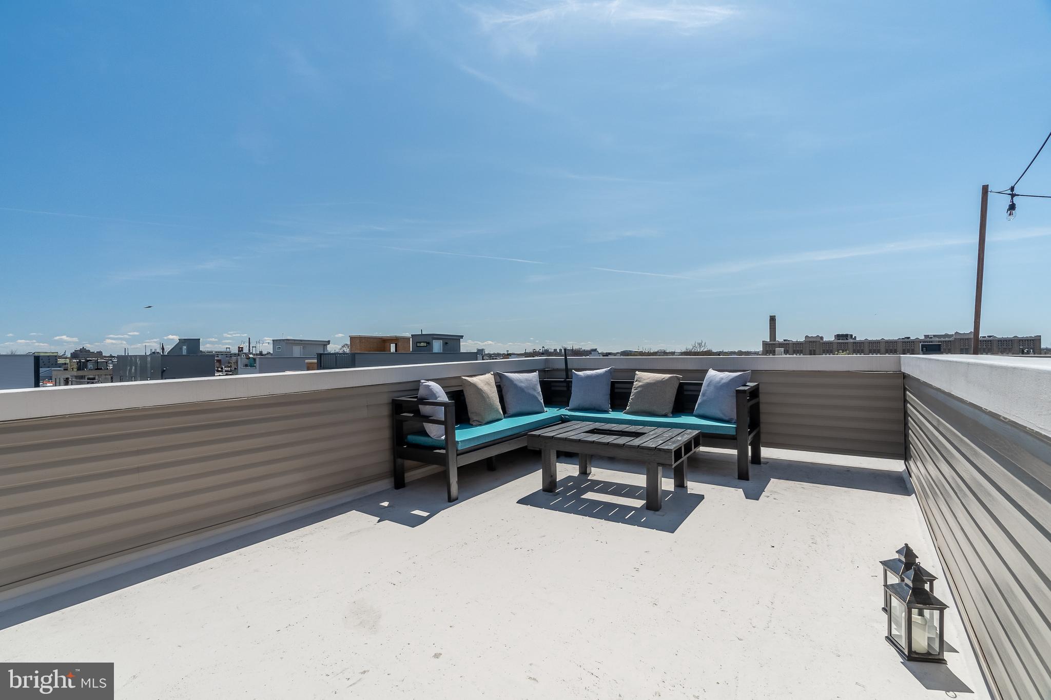 POINT BREEZE - Residential