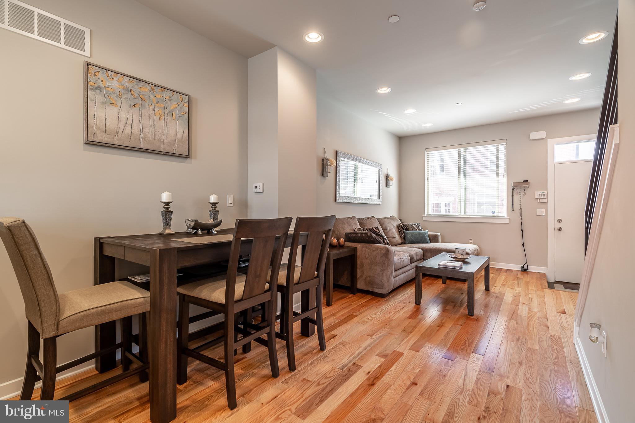 POINT BREEZE - Residential