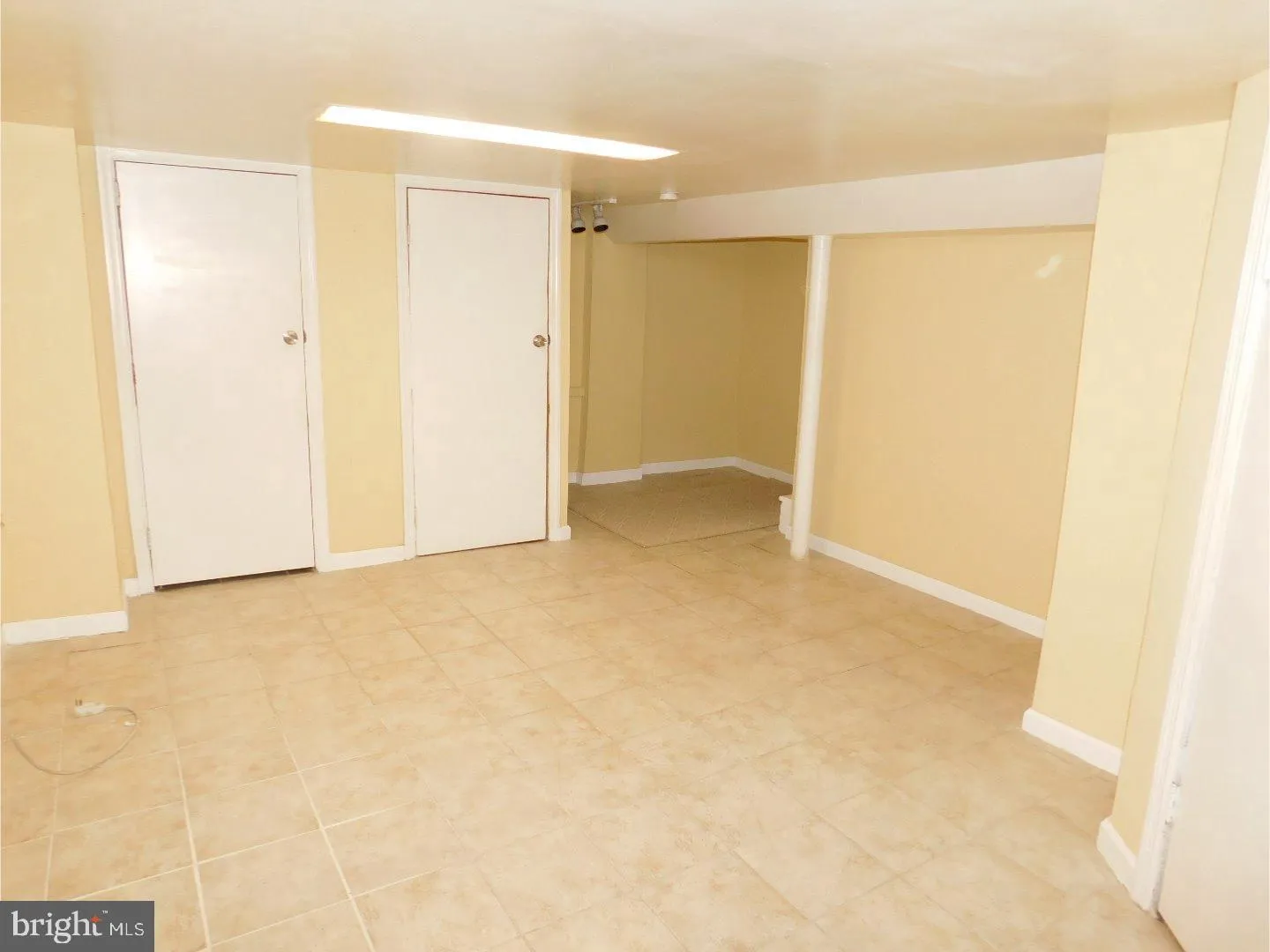 Pennsauken, New Jersey 08109, United States, 3 Bedrooms Bedrooms, ,3 BathroomsBathrooms,Residential,Active,89238