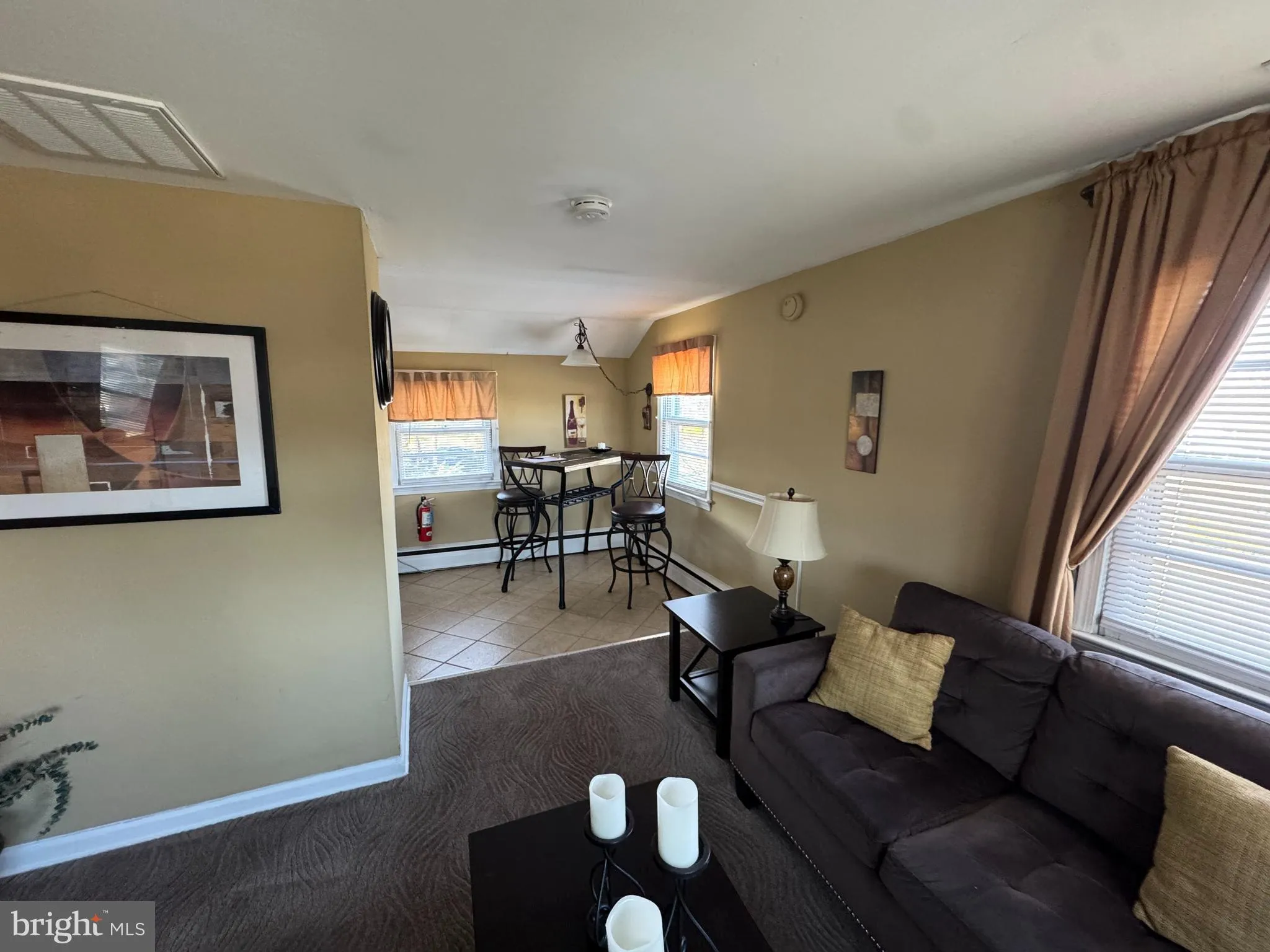 Pennsauken, New Jersey 08109, United States, 3 Bedrooms Bedrooms, ,3 BathroomsBathrooms,Residential,Active,89238