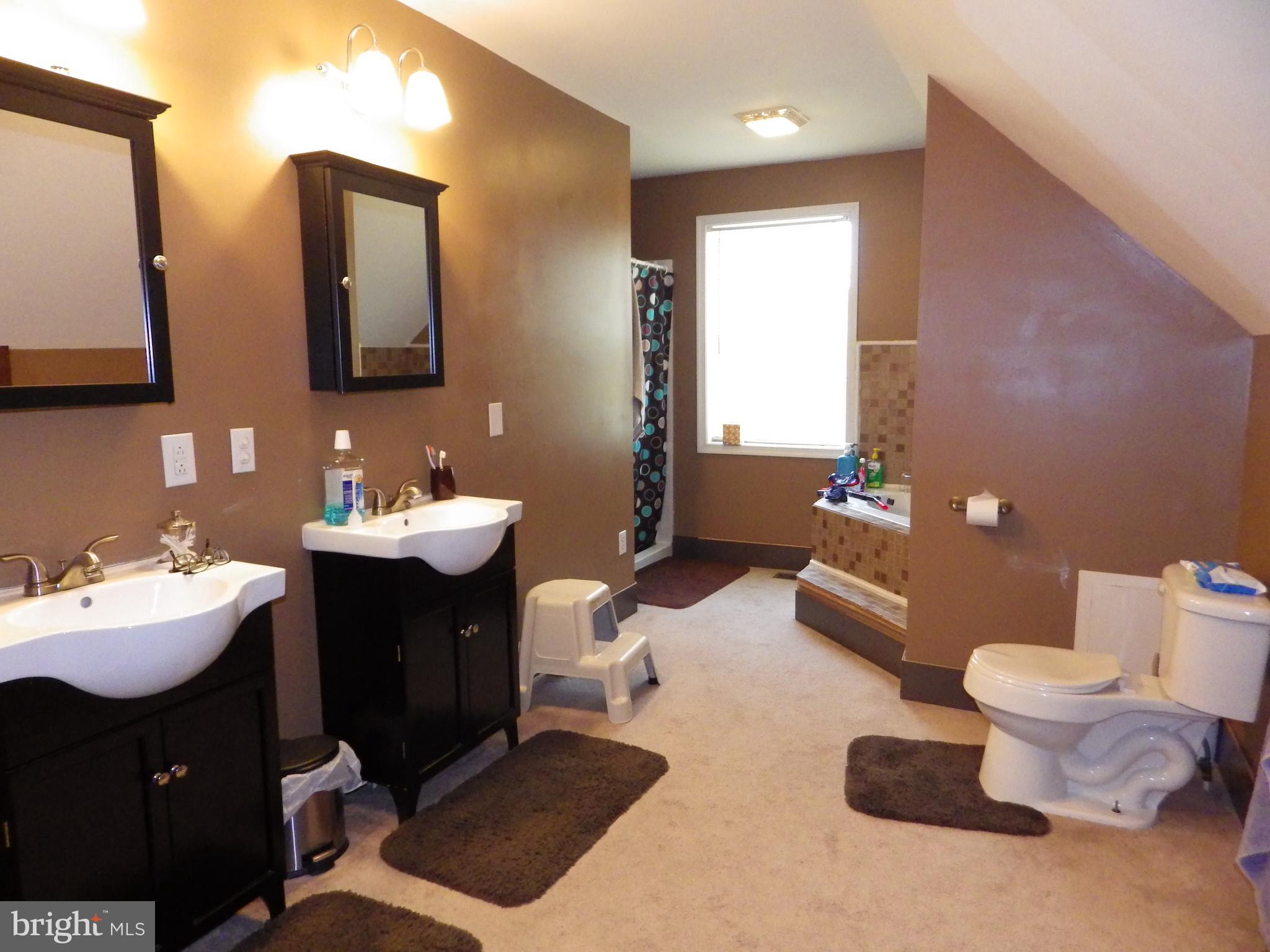 WILLIAMS TOWNSHIP - Residential