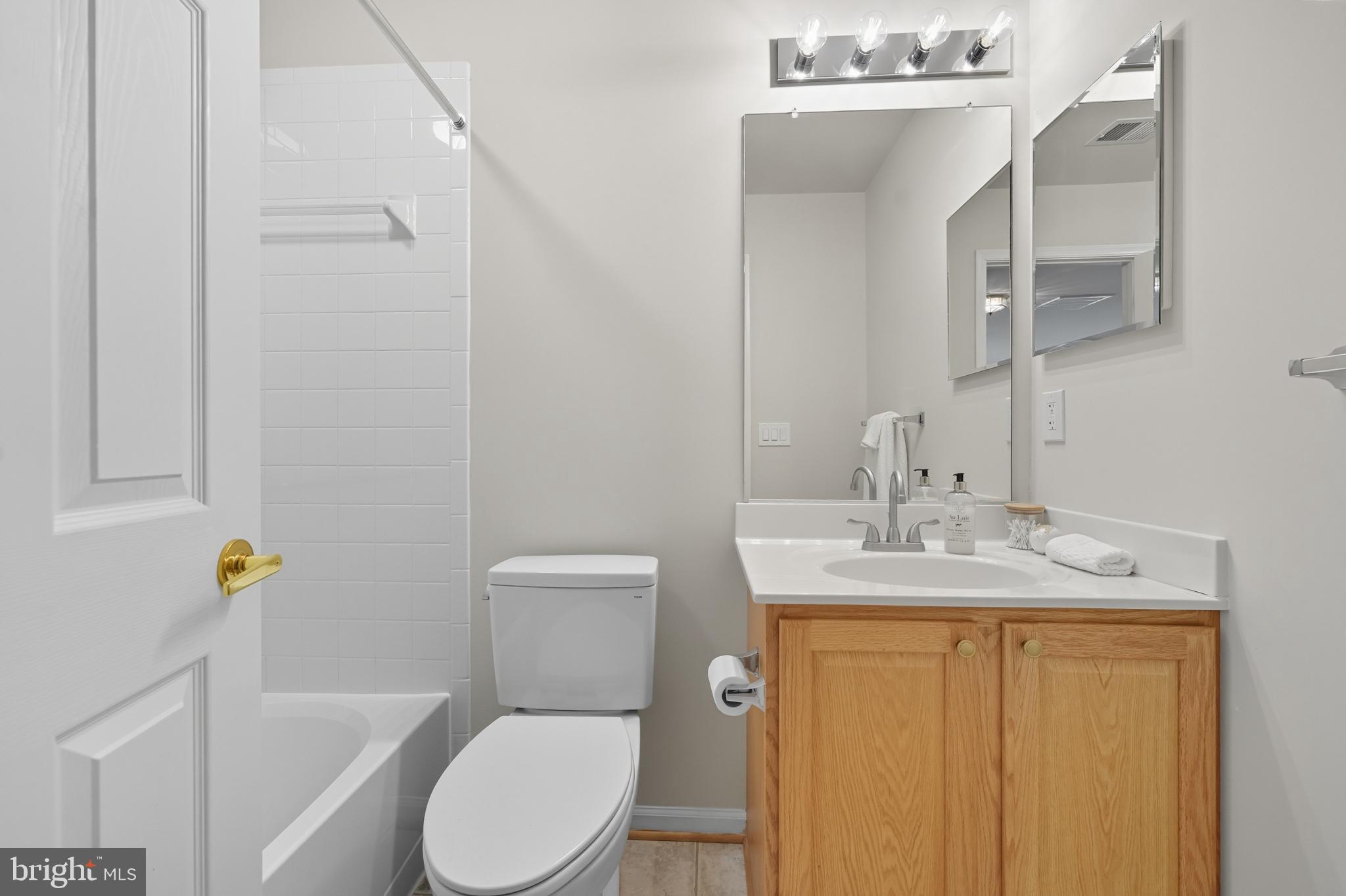 HERITAGE HUNT - Residential