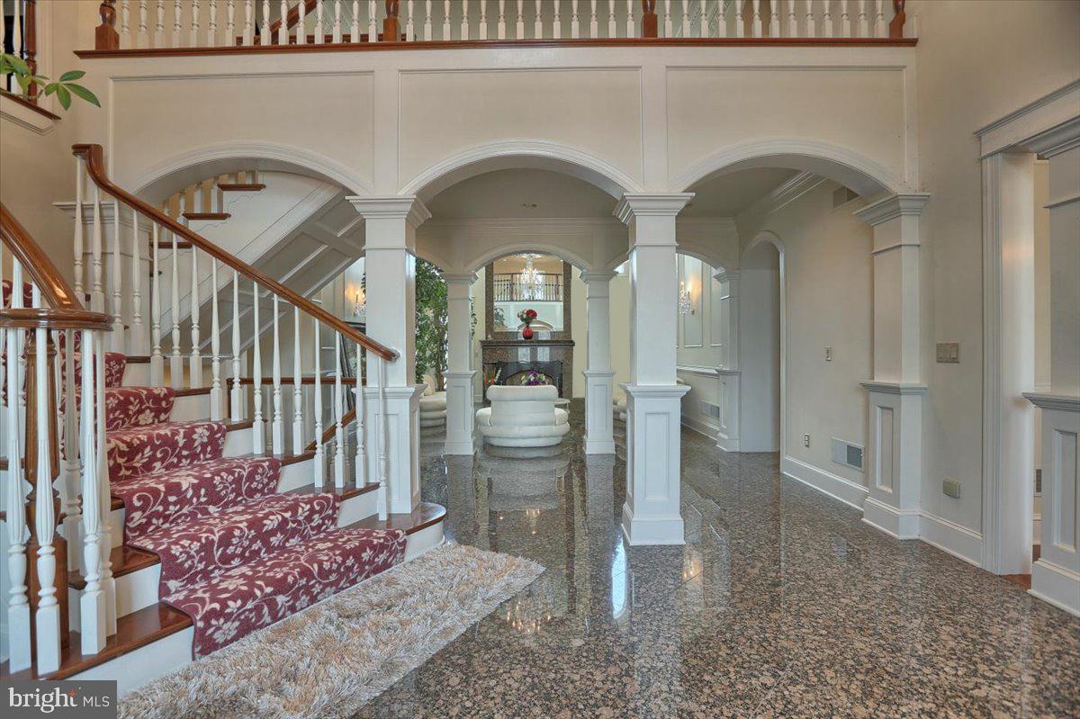 MACGREGOR DOWNS - Residential