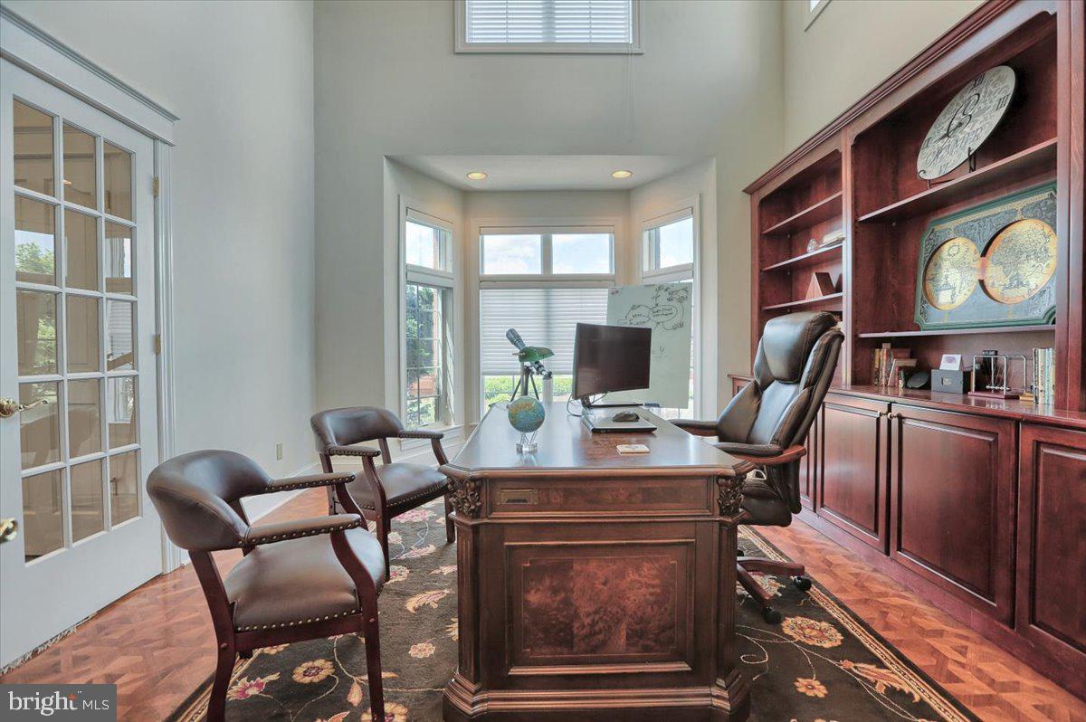 MACGREGOR DOWNS - Residential