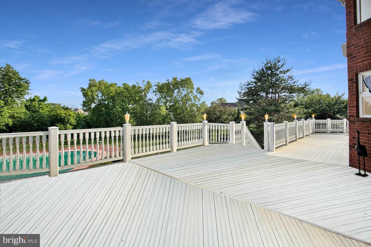 MACGREGOR DOWNS - Residential