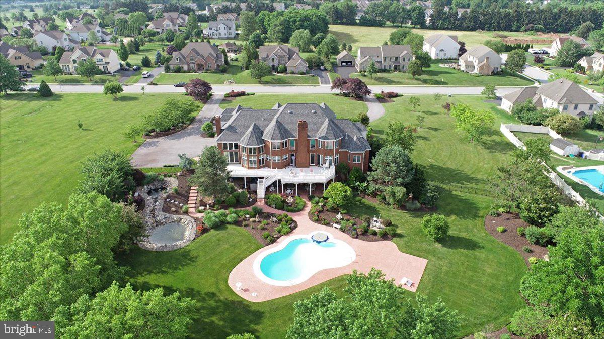 MACGREGOR DOWNS - Residential