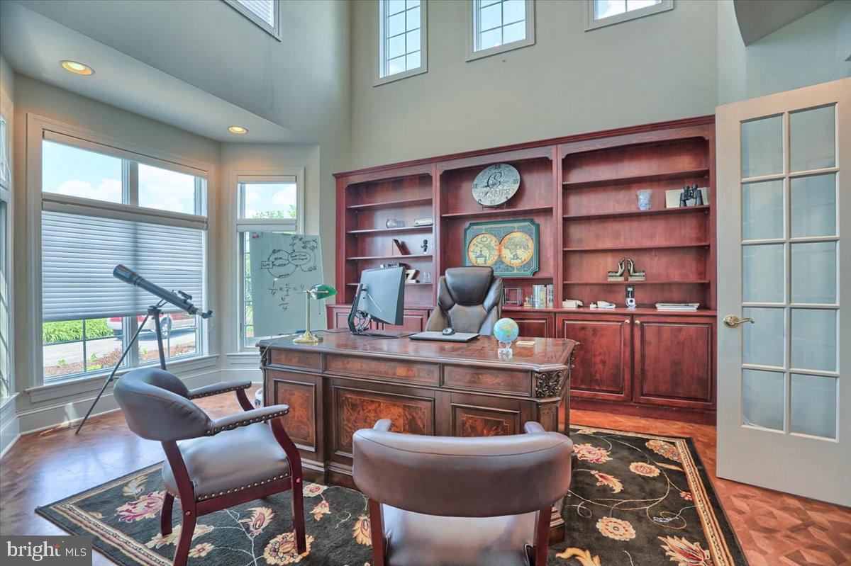 MACGREGOR DOWNS - Residential